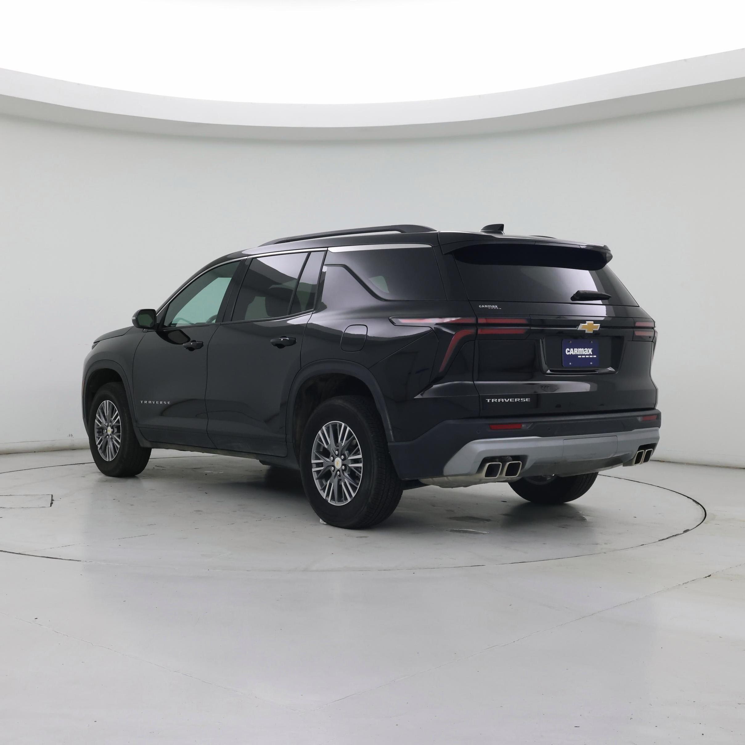 Thumbnail: 2025 Chevrolet Traverse - 2