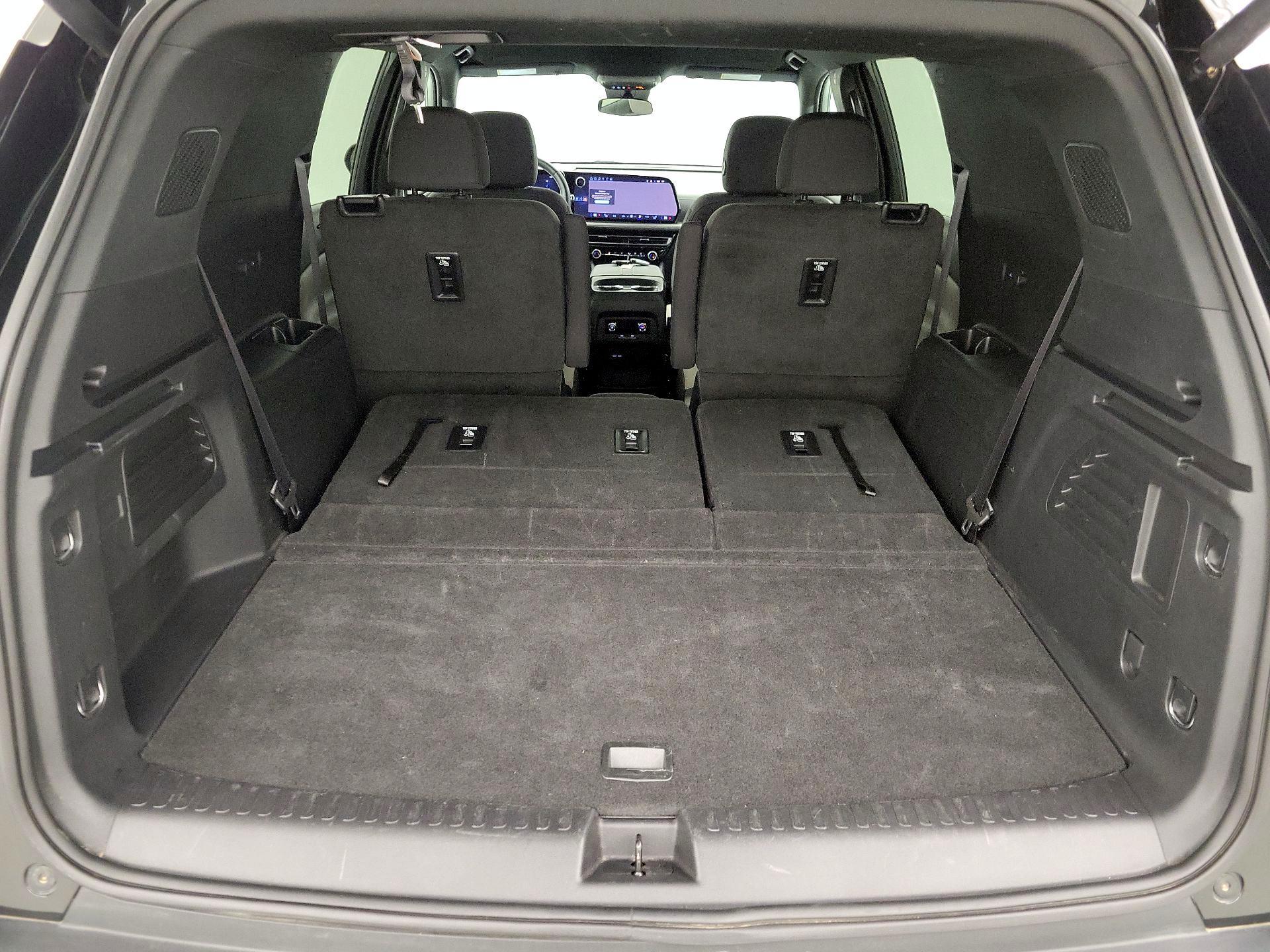 Thumbnail: 2025 Chevrolet Traverse - 20