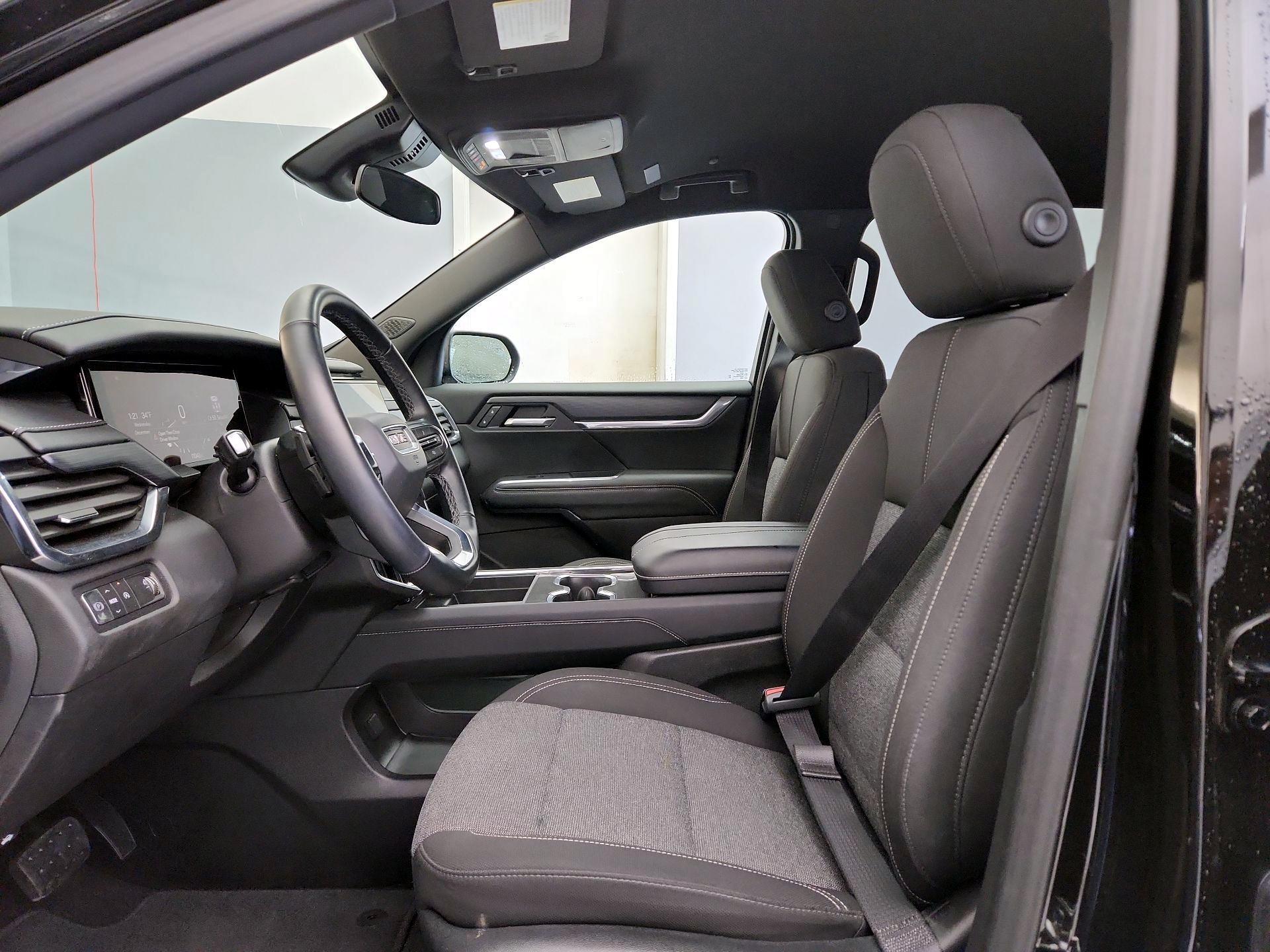 Thumbnail: 2025 GMC Acadia - 11