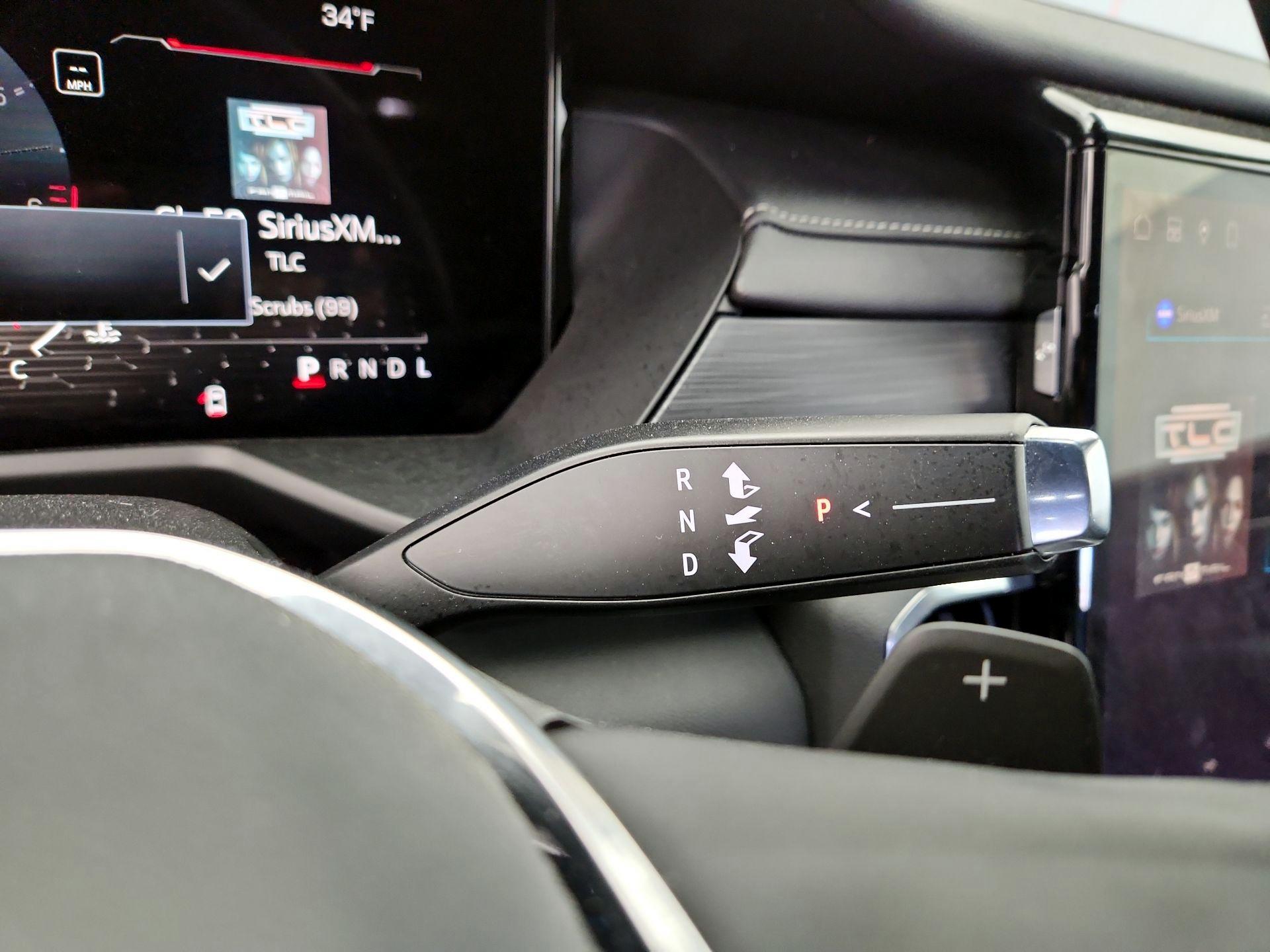 Thumbnail: 2025 GMC Acadia - 18