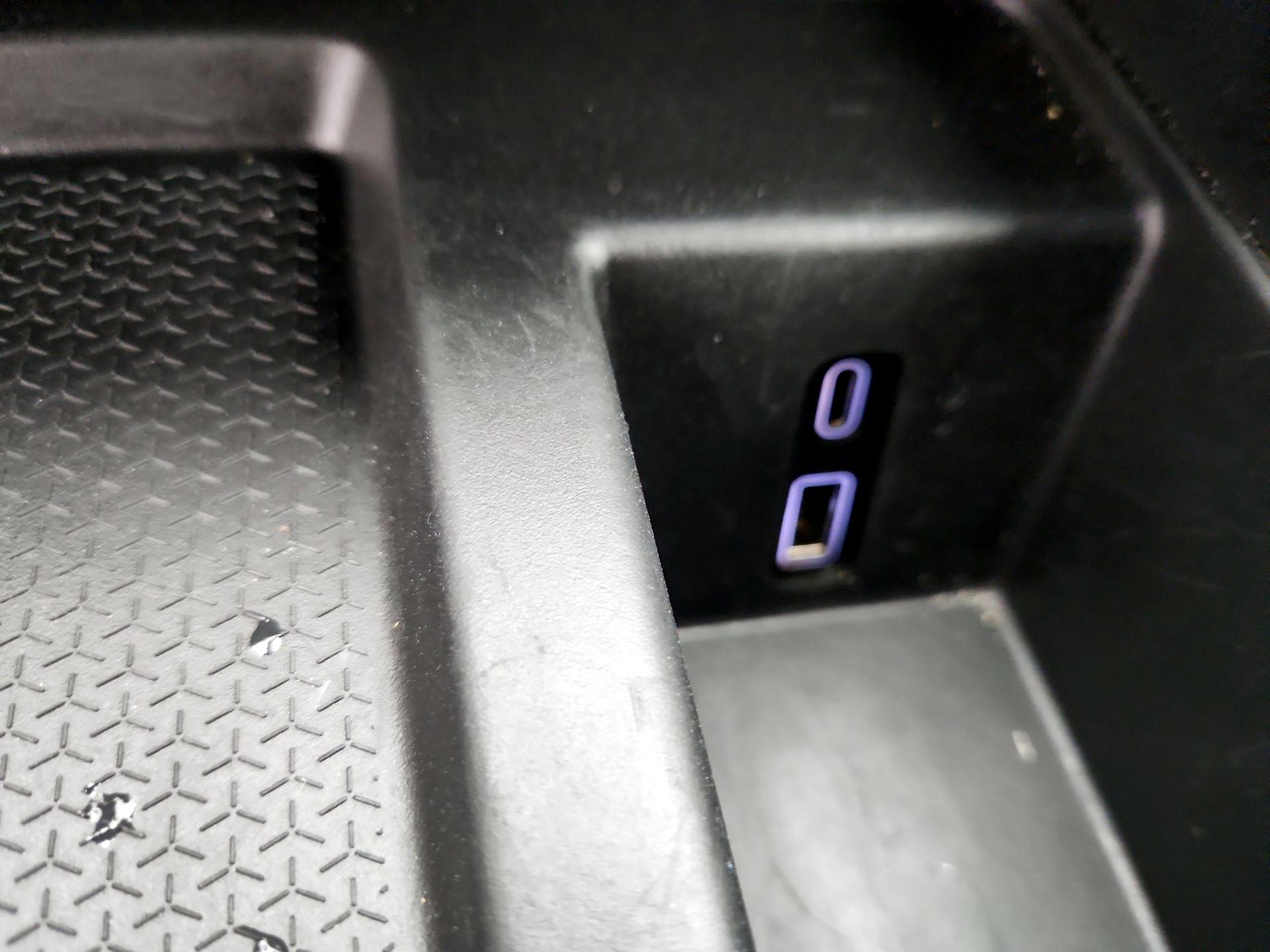 Thumbnail: 2025 GMC Acadia - 19