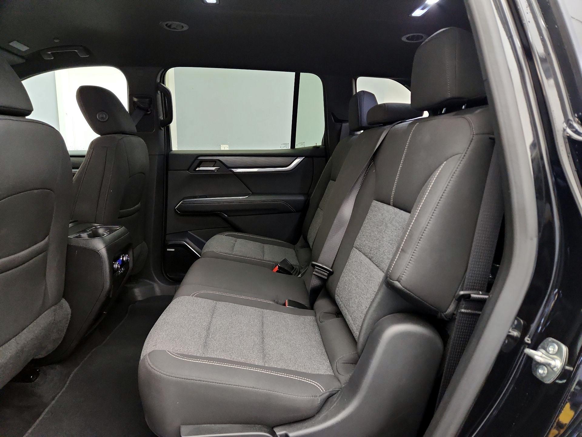 Thumbnail: 2025 GMC Acadia - 20