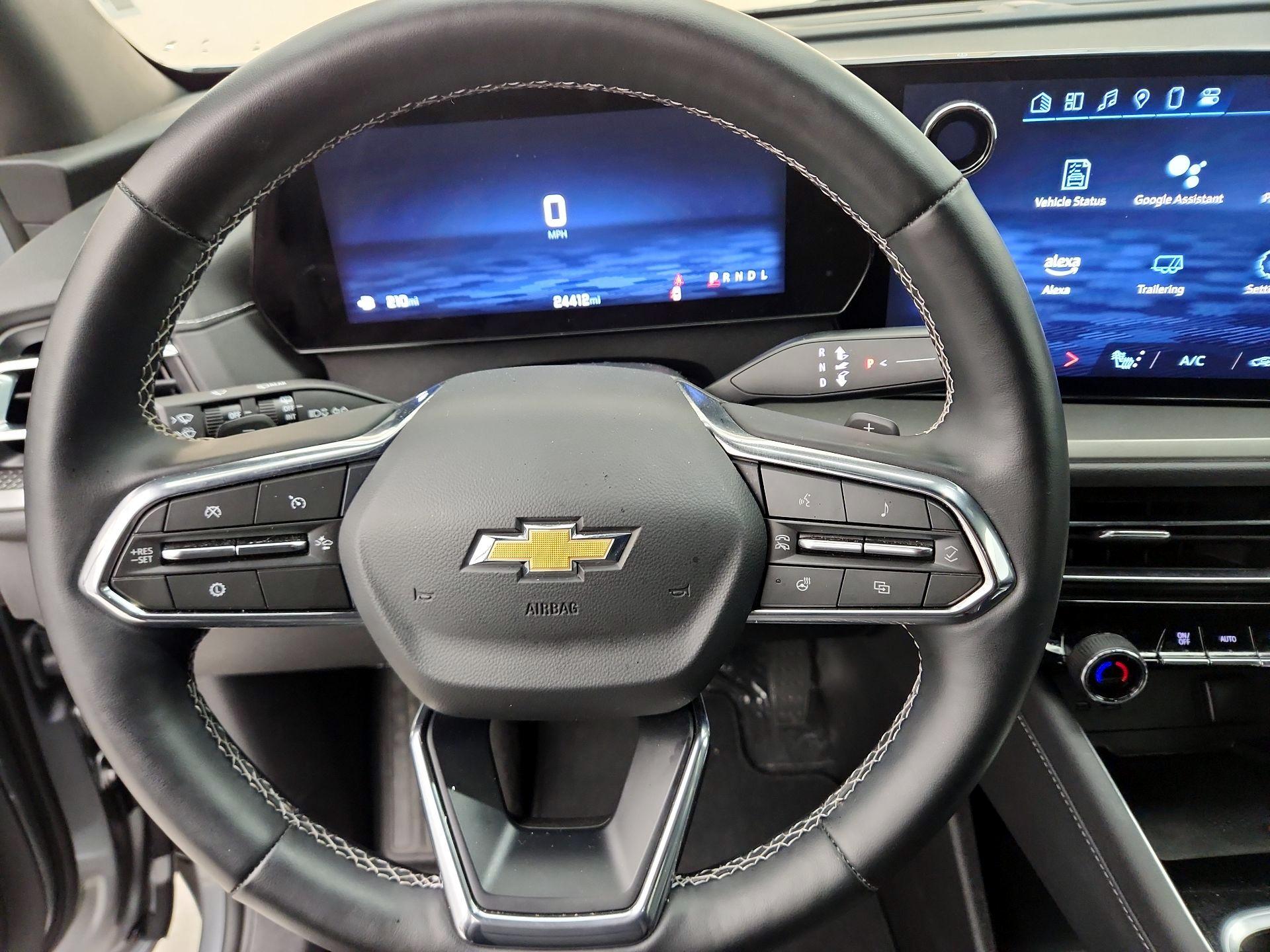 Thumbnail: 2025 Chevrolet Traverse - 10