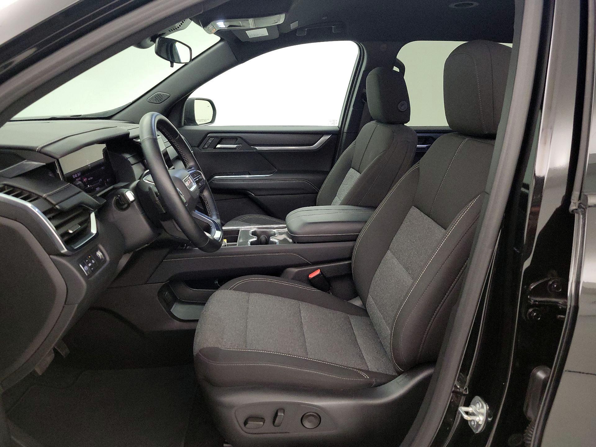 Thumbnail: 2025 GMC Acadia - 11