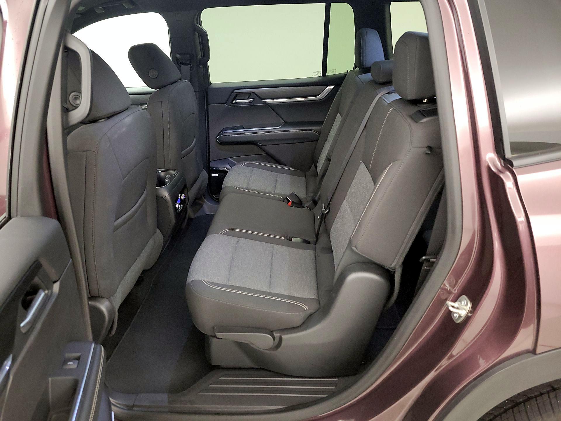 Thumbnail: 2025 GMC Acadia - 20