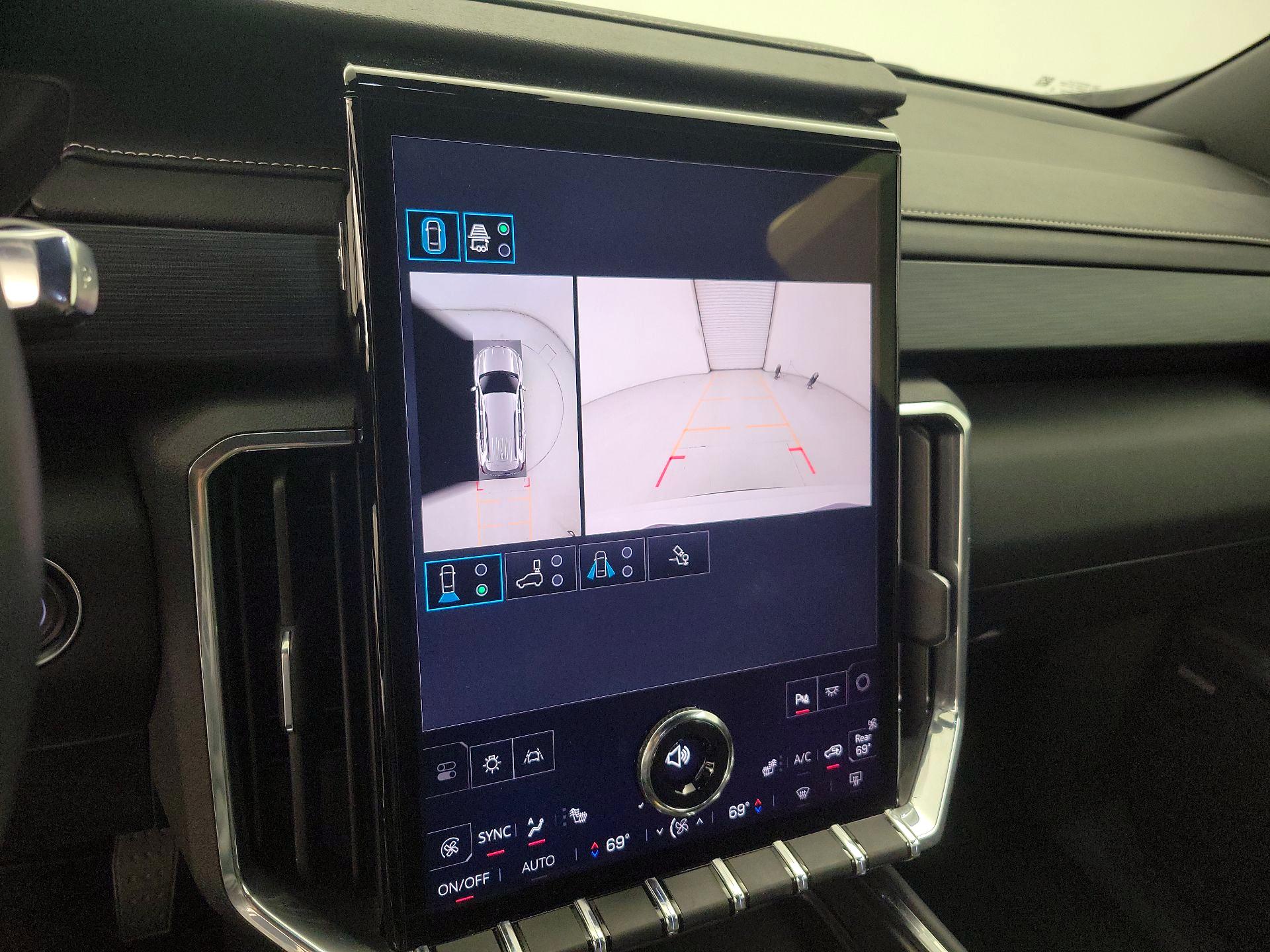 Thumbnail: 2025 GMC Acadia - 14