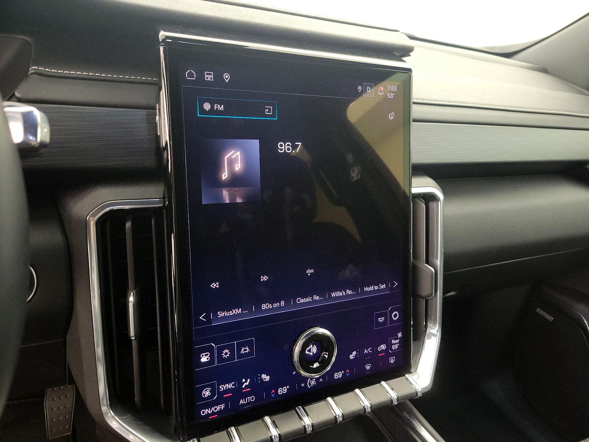 Thumbnail: 2025 GMC Acadia - 15