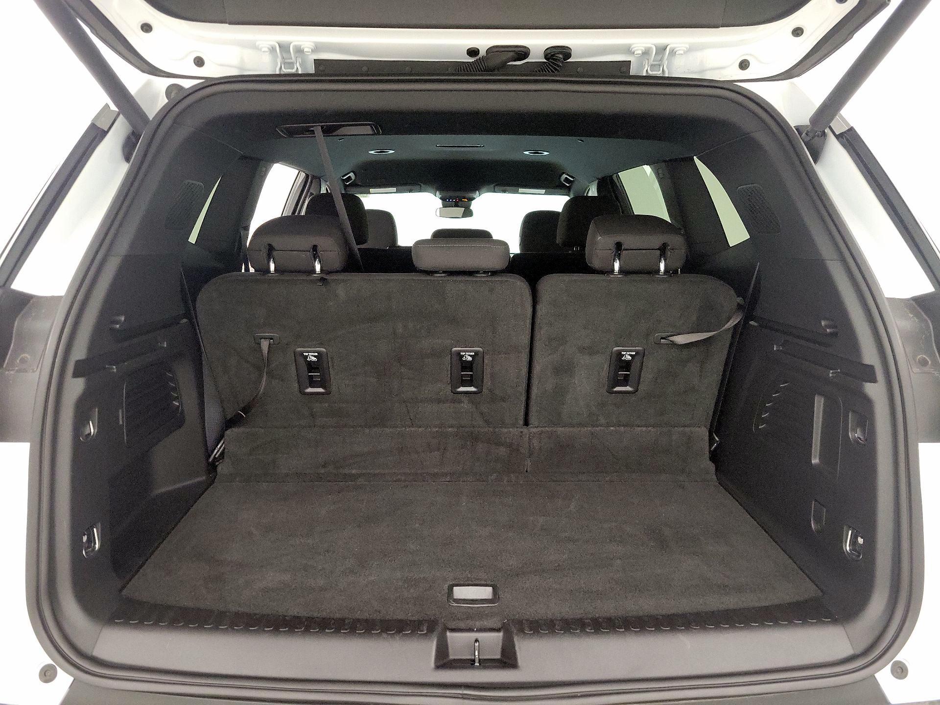 Thumbnail: 2025 GMC Acadia - 20