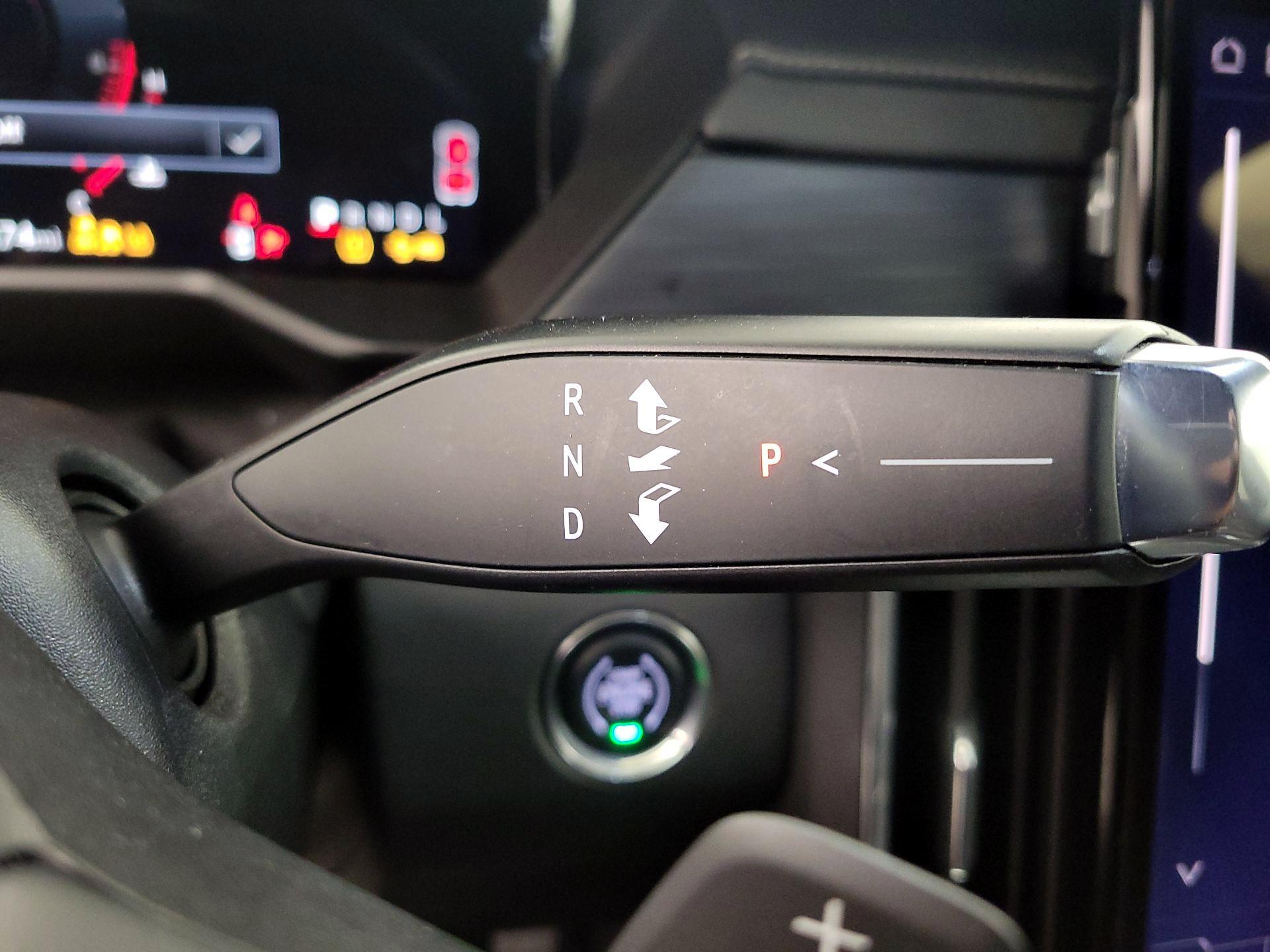 Thumbnail: 2025 GMC Acadia - 18