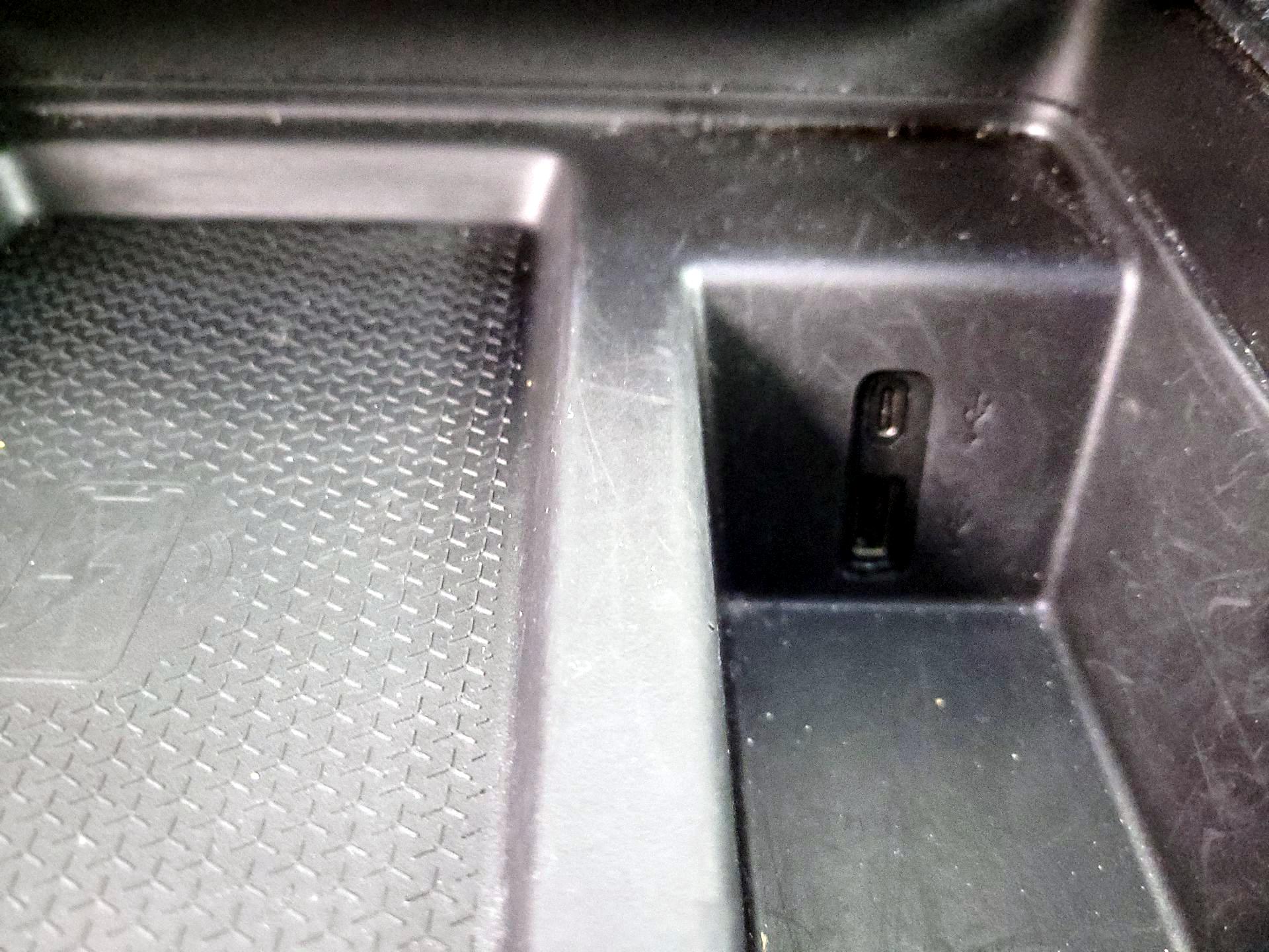 Thumbnail: 2025 GMC Acadia - 19