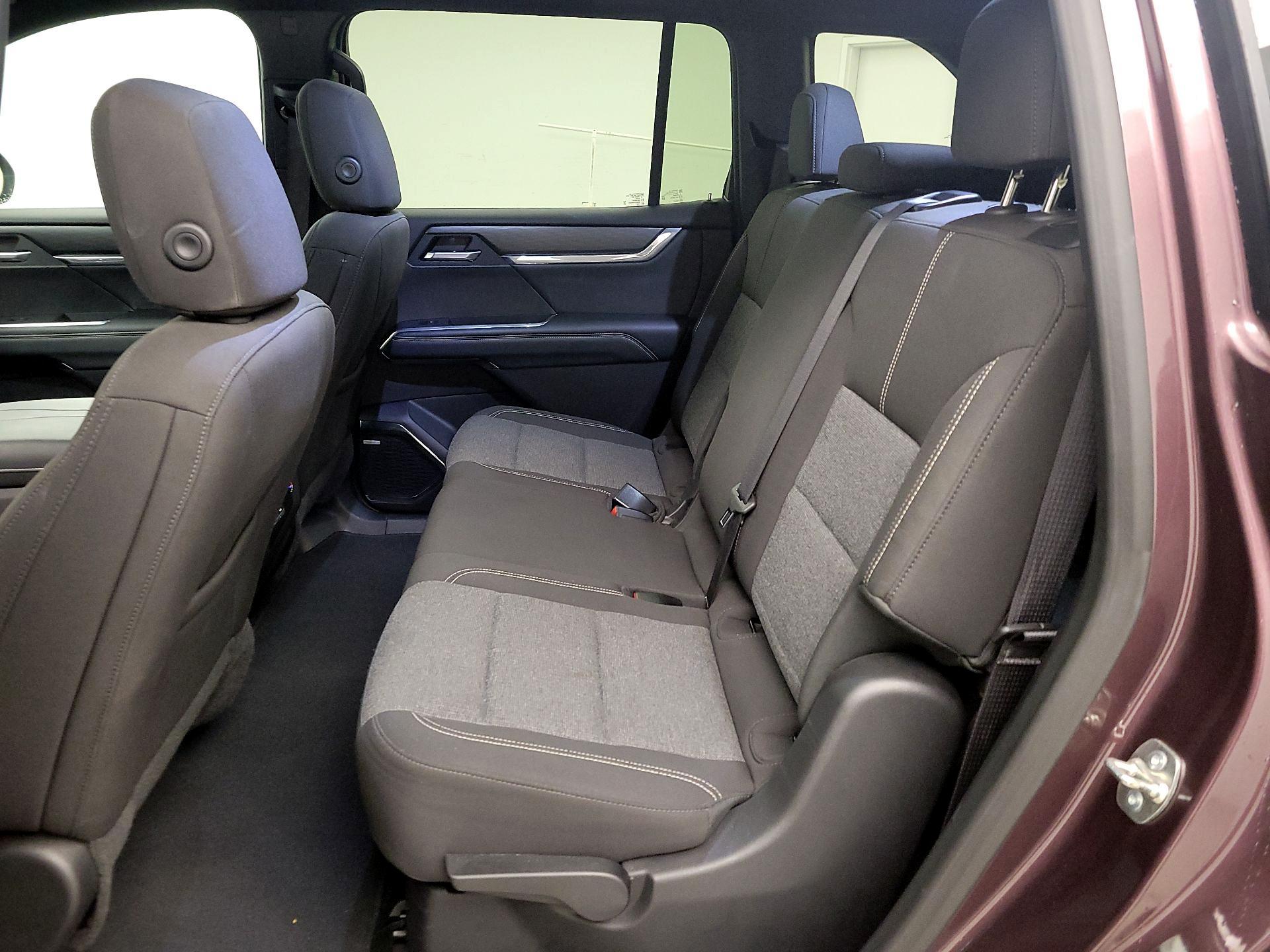 Thumbnail: 2025 GMC Acadia - 20