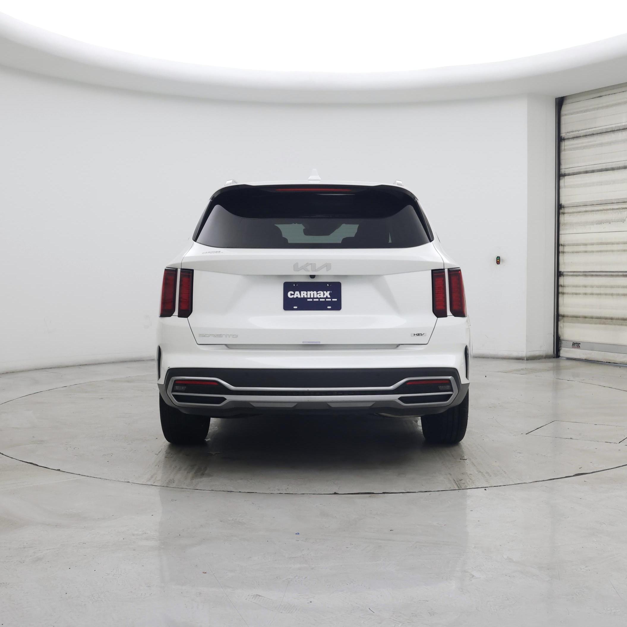 Thumbnail: 2023 Kia Sorento - 6