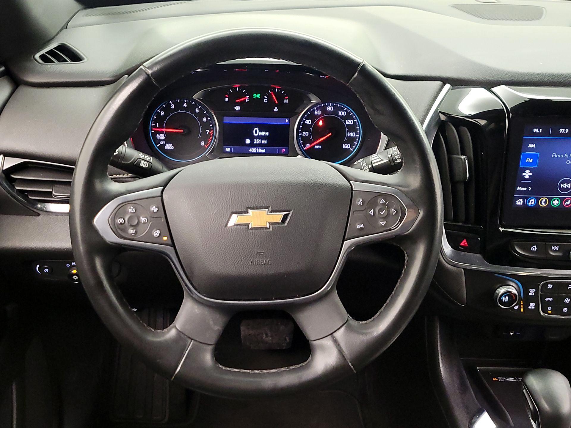 Thumbnail: 2023 Chevrolet Traverse - 10