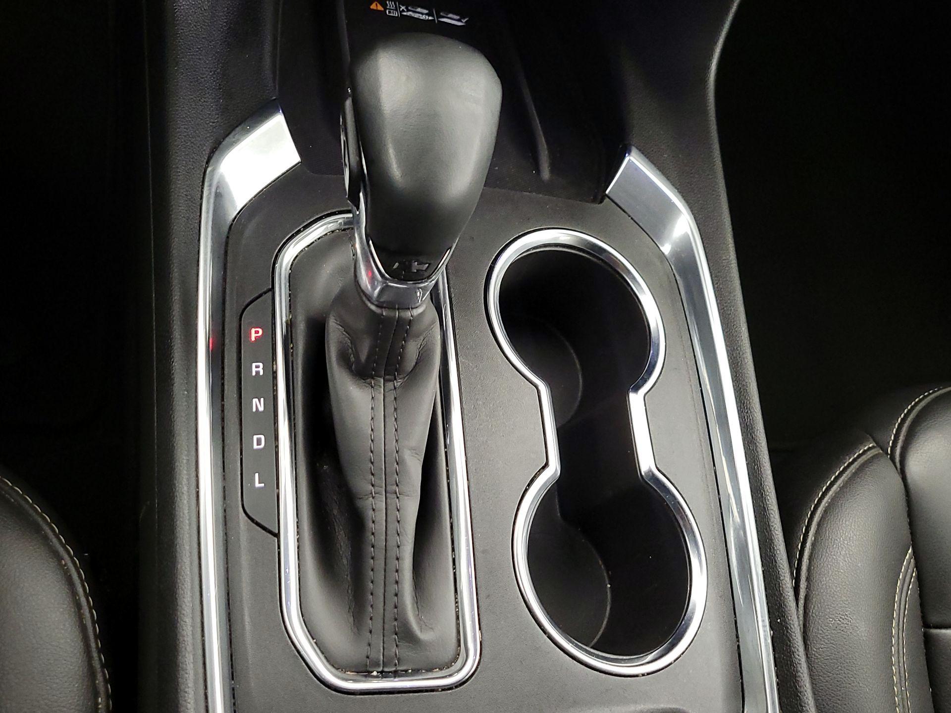 Thumbnail: 2023 Chevrolet Traverse - 17