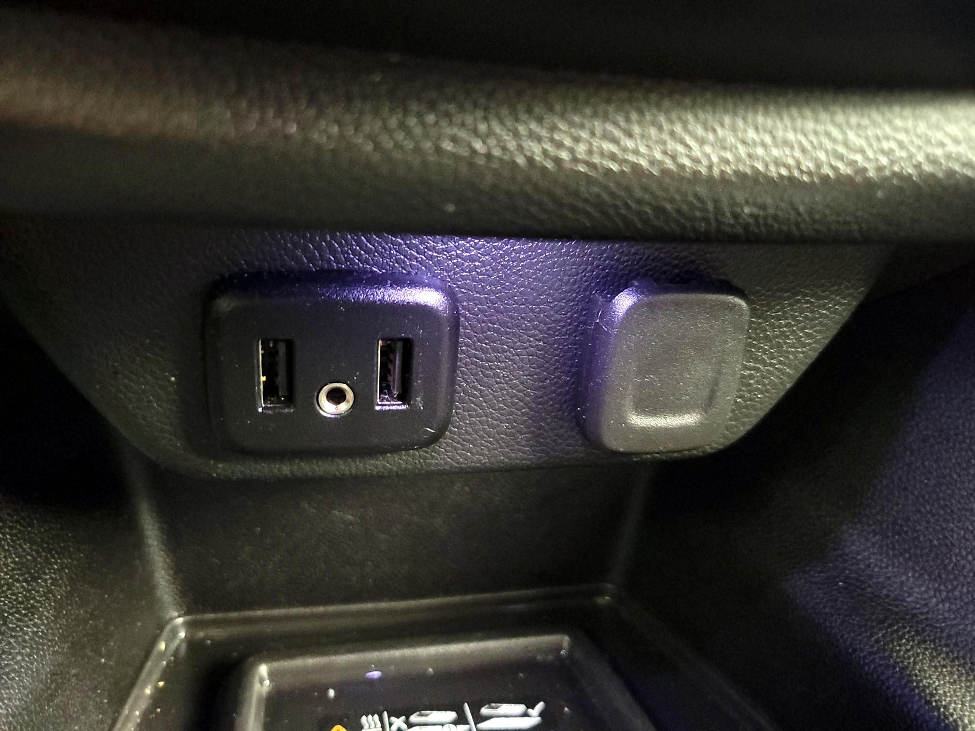 Thumbnail: 2023 Chevrolet Traverse - 18