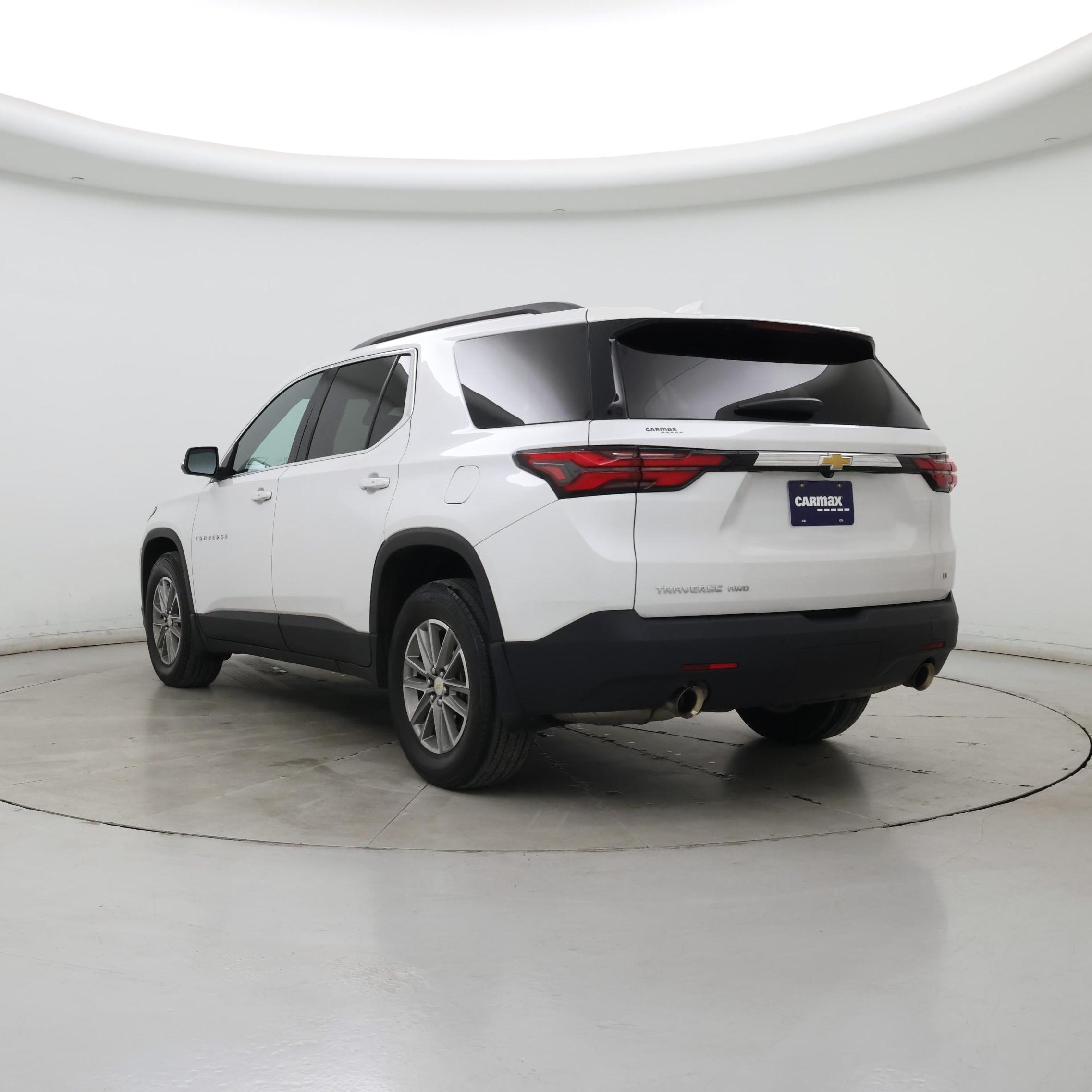 Thumbnail: 2023 Chevrolet Traverse - 2