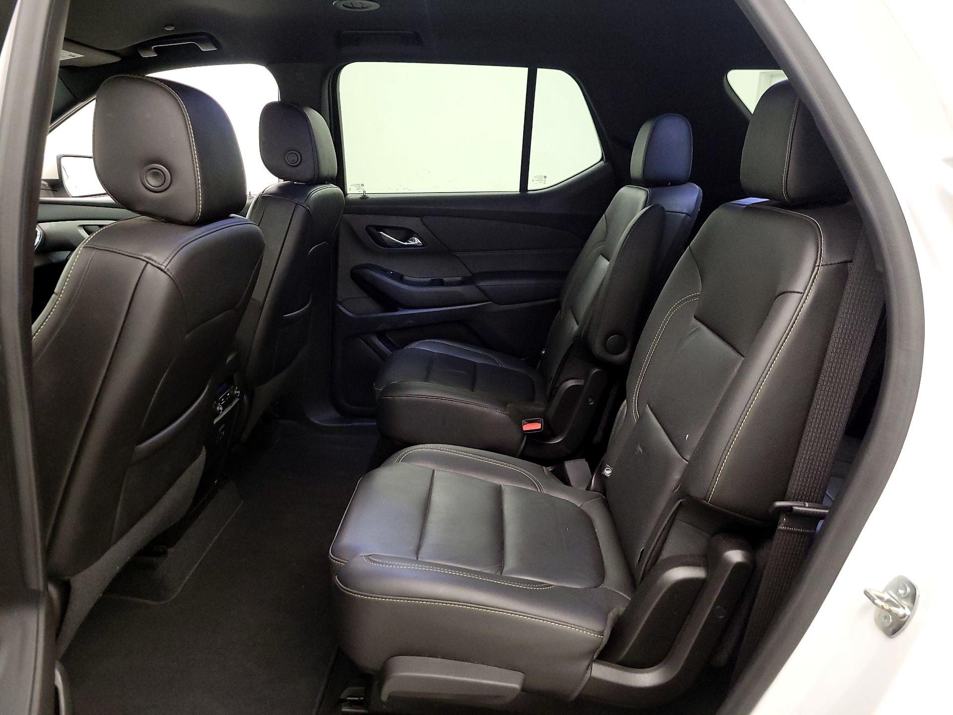 Thumbnail: 2023 Chevrolet Traverse - 19