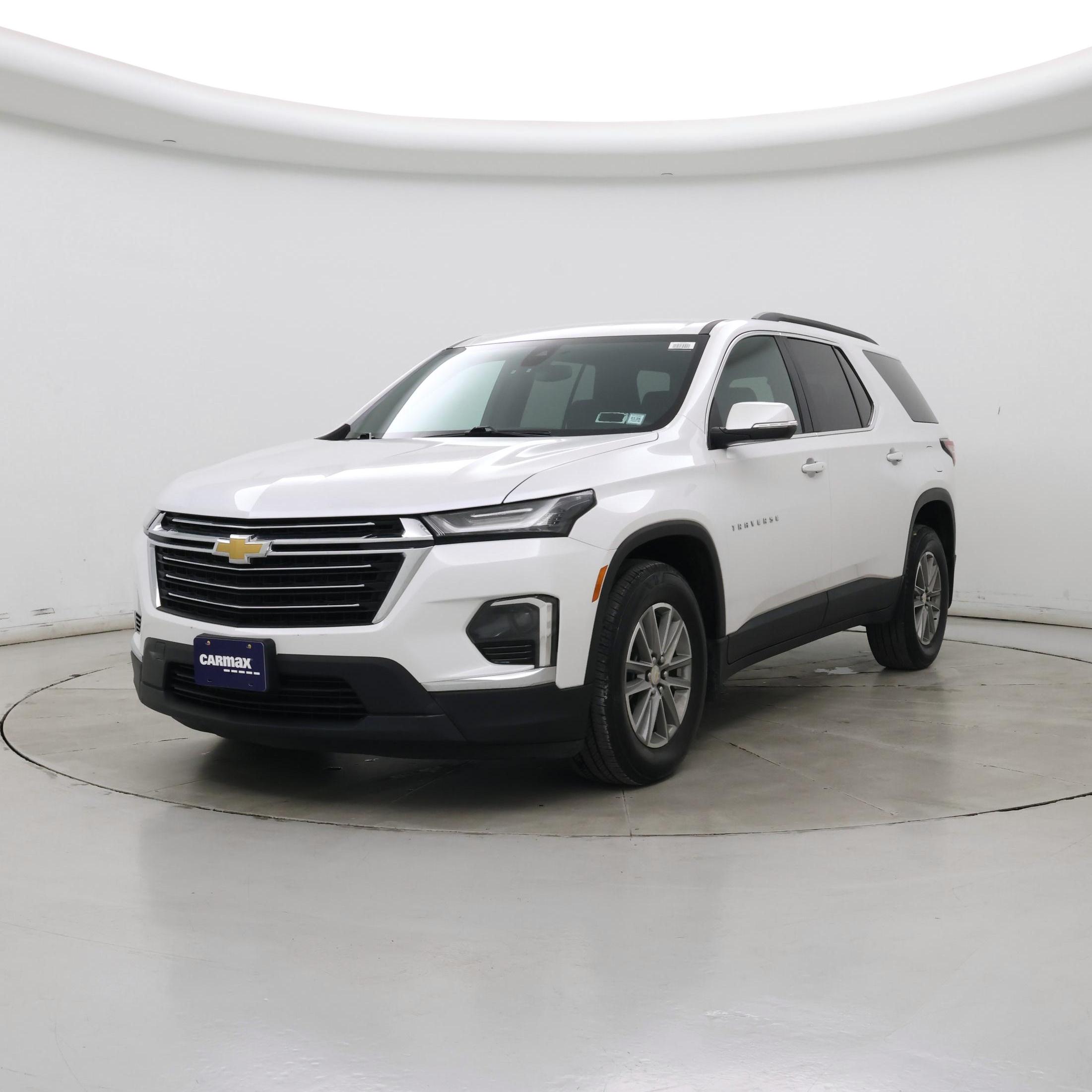 Thumbnail: 2023 Chevrolet Traverse - 4