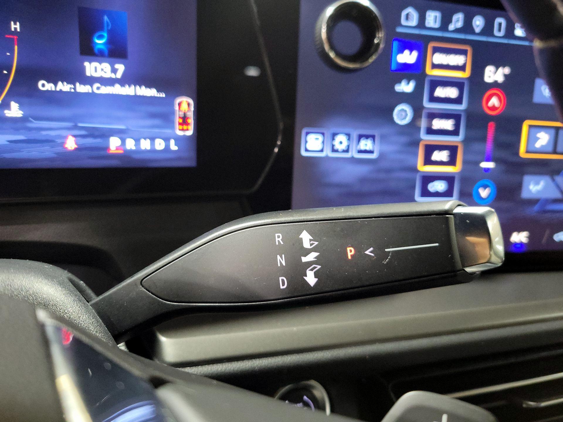 Thumbnail: 2025 Chevrolet Traverse - 18