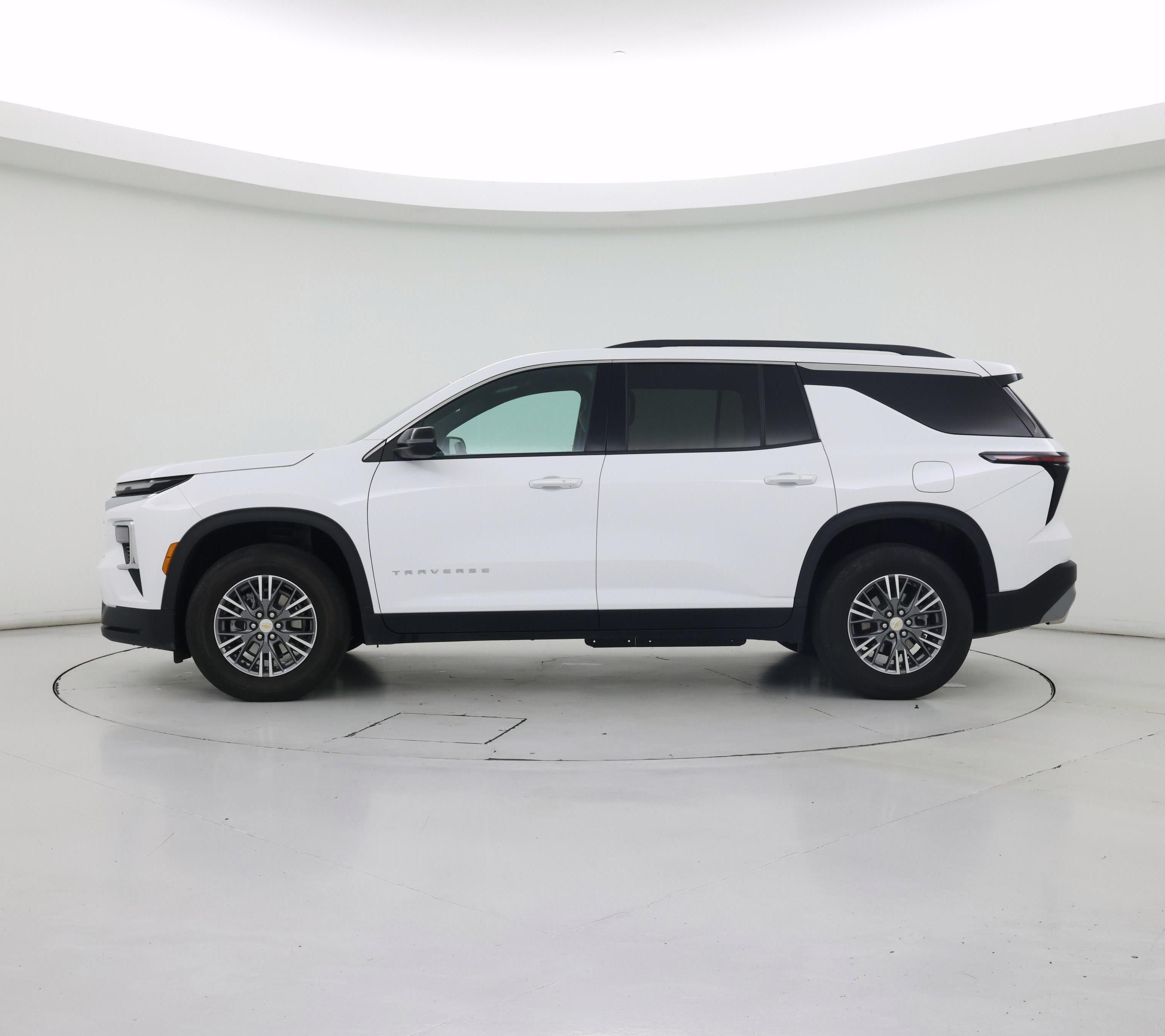 Thumbnail: 2025 Chevrolet Traverse - 3