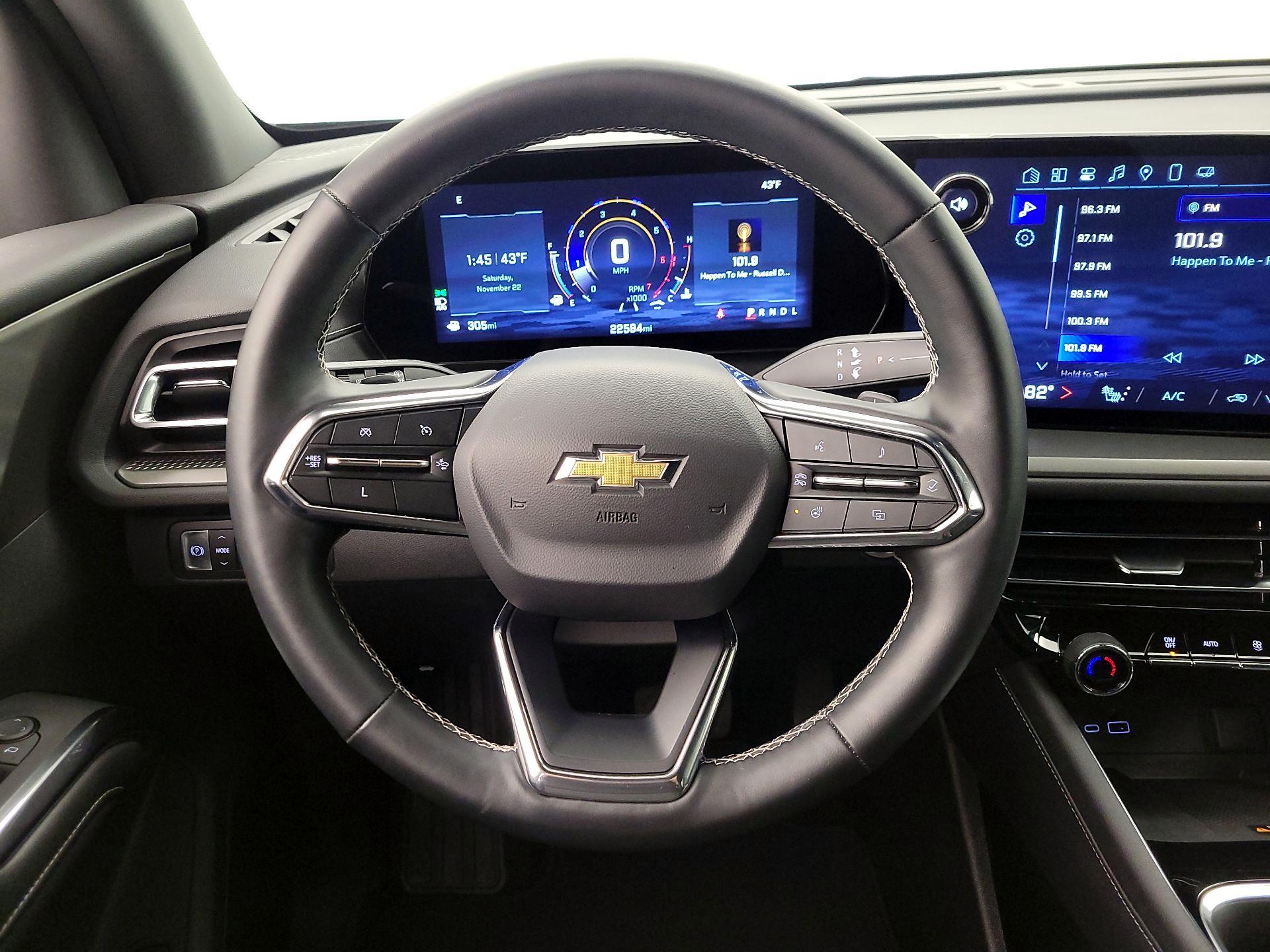 Thumbnail: 2025 Chevrolet Traverse - 10