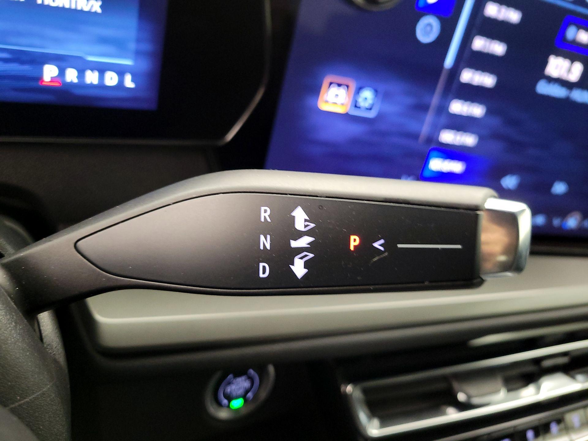 Thumbnail: 2025 Chevrolet Traverse - 17