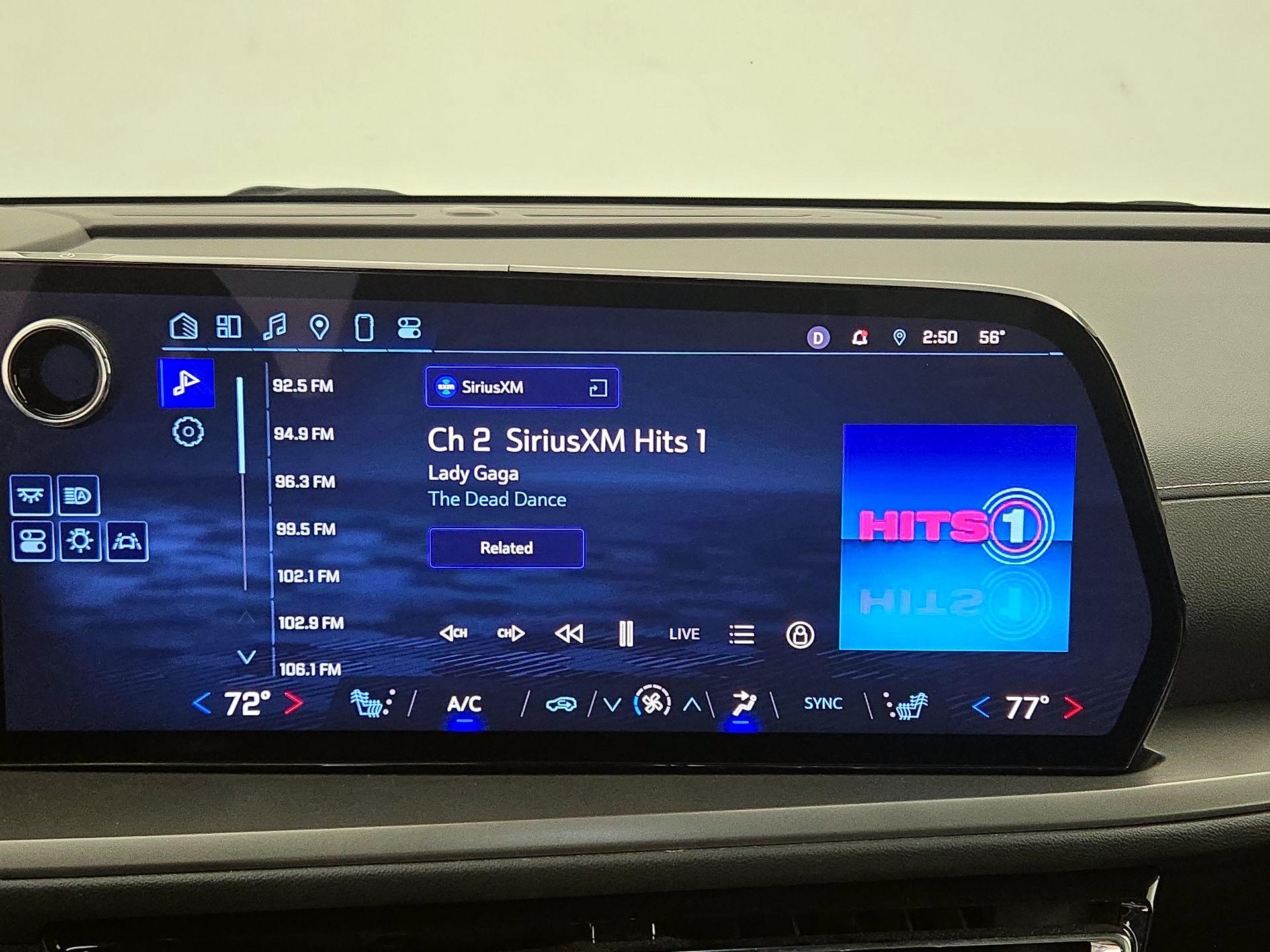 Thumbnail: 2025 Chevrolet Traverse - 15