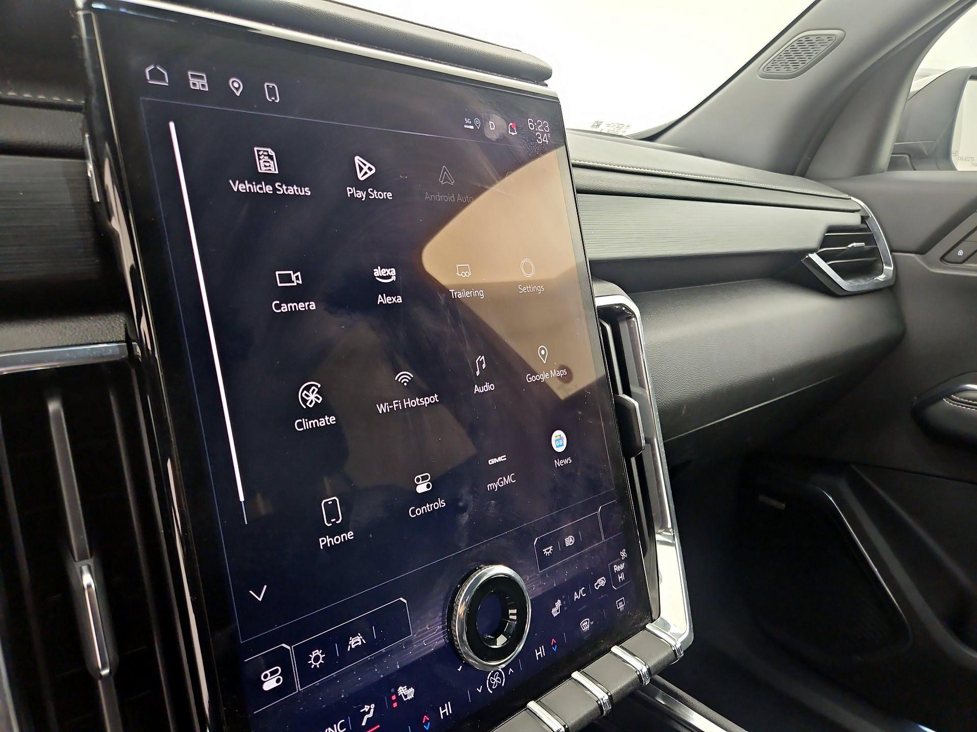 Thumbnail: 2025 GMC Acadia - 15