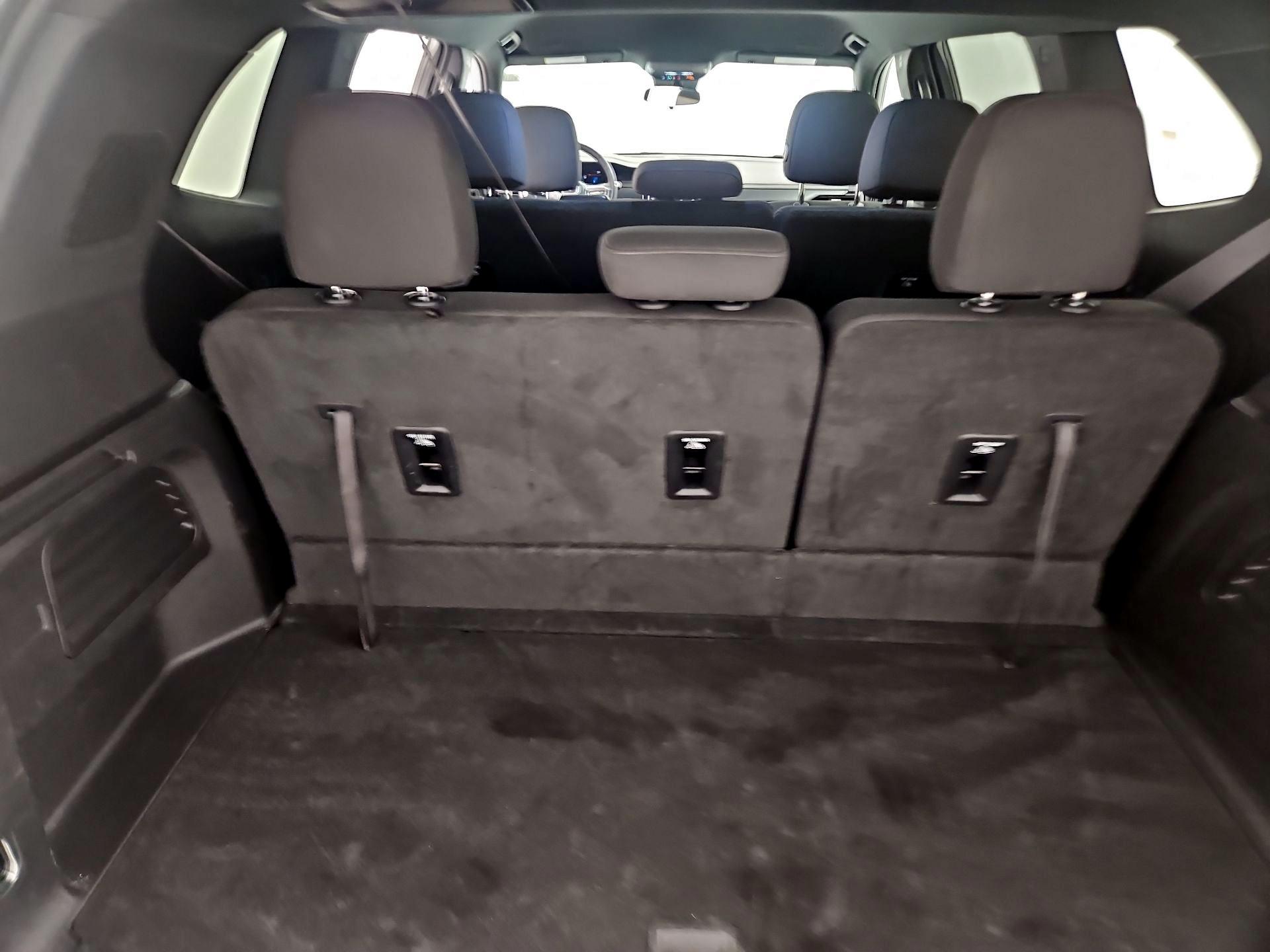 Thumbnail: 2025 GMC Acadia - 20