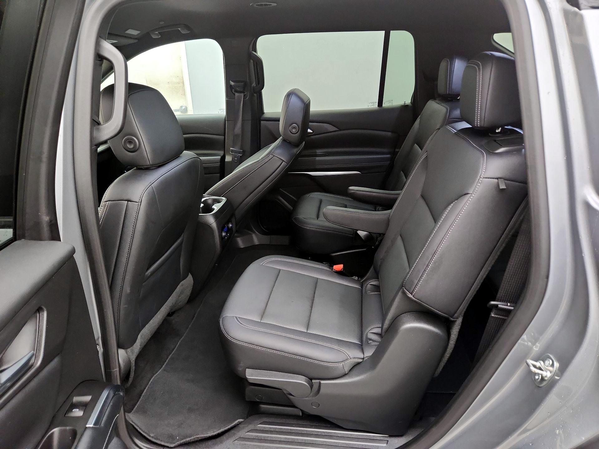 Thumbnail: 2025 Chevrolet Traverse - 20