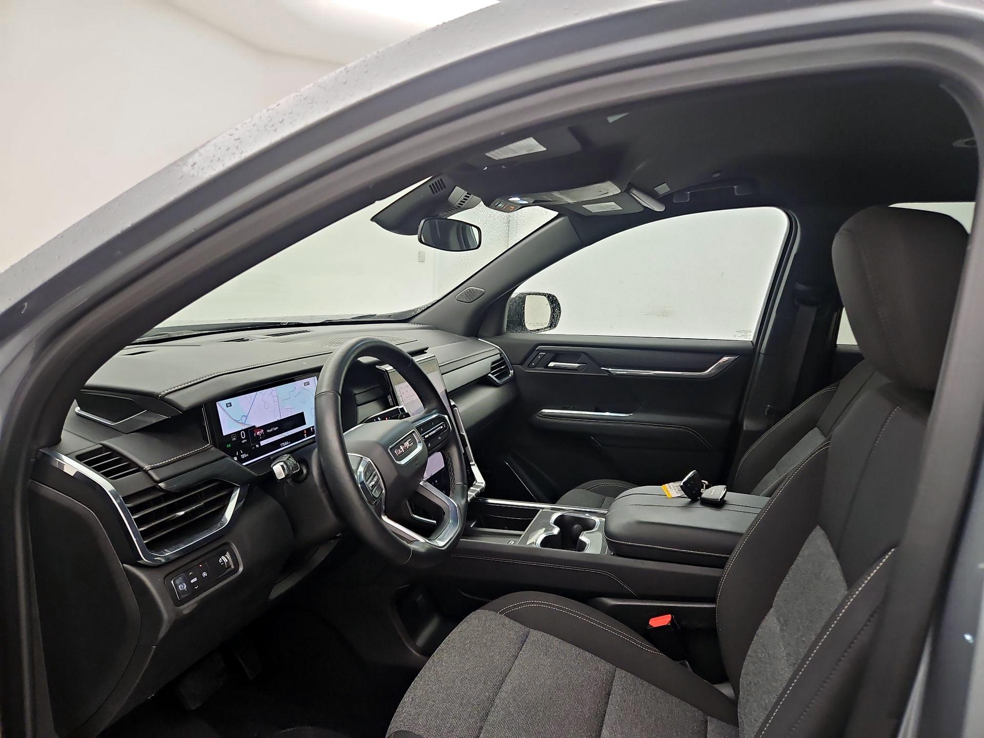 Thumbnail: 2025 GMC Acadia - 11