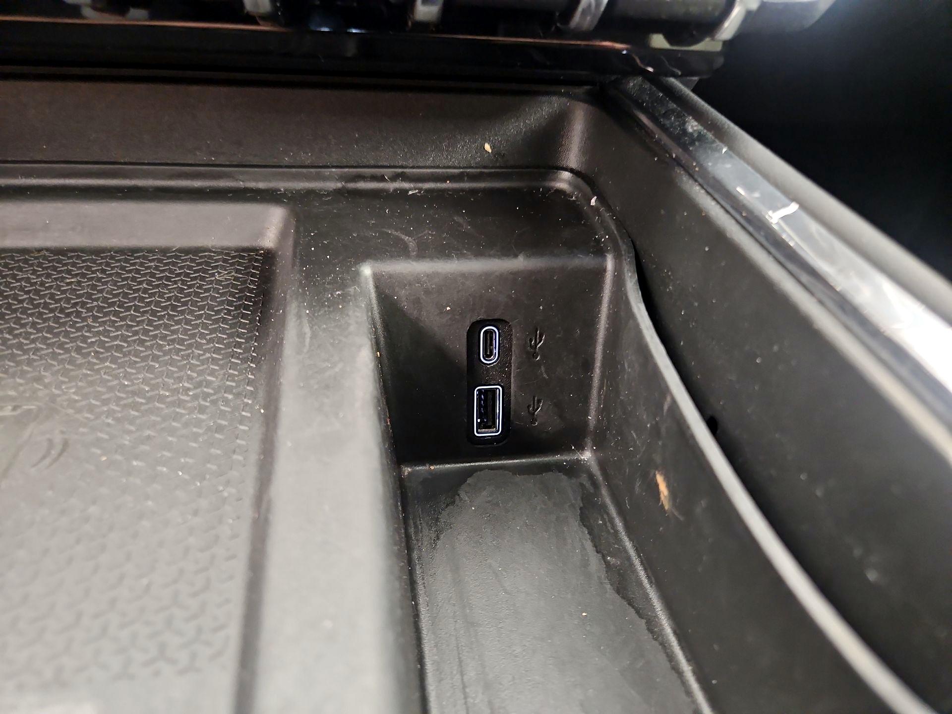 Thumbnail: 2025 GMC Acadia - 19