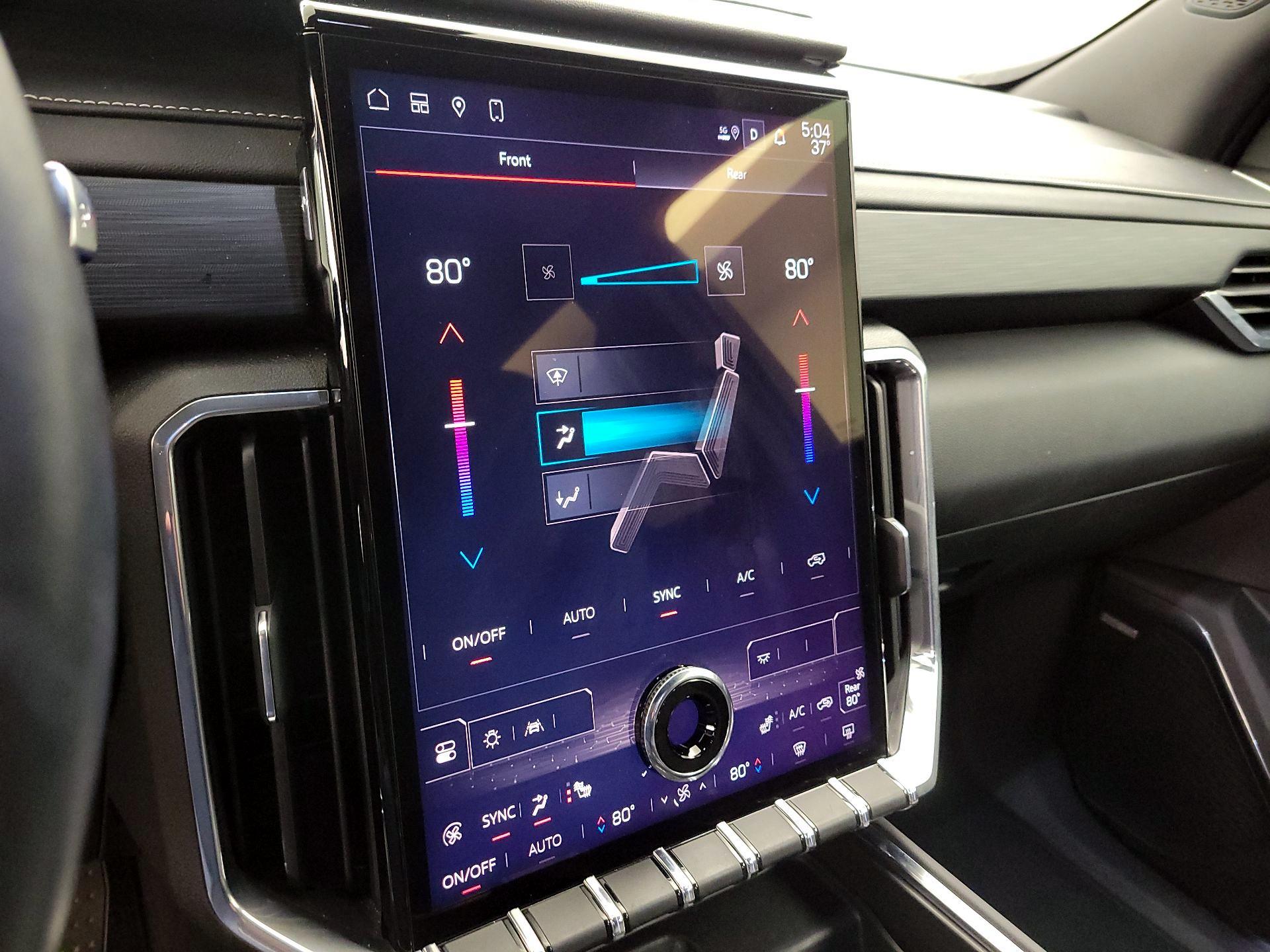 Thumbnail: 2025 GMC Acadia - 17