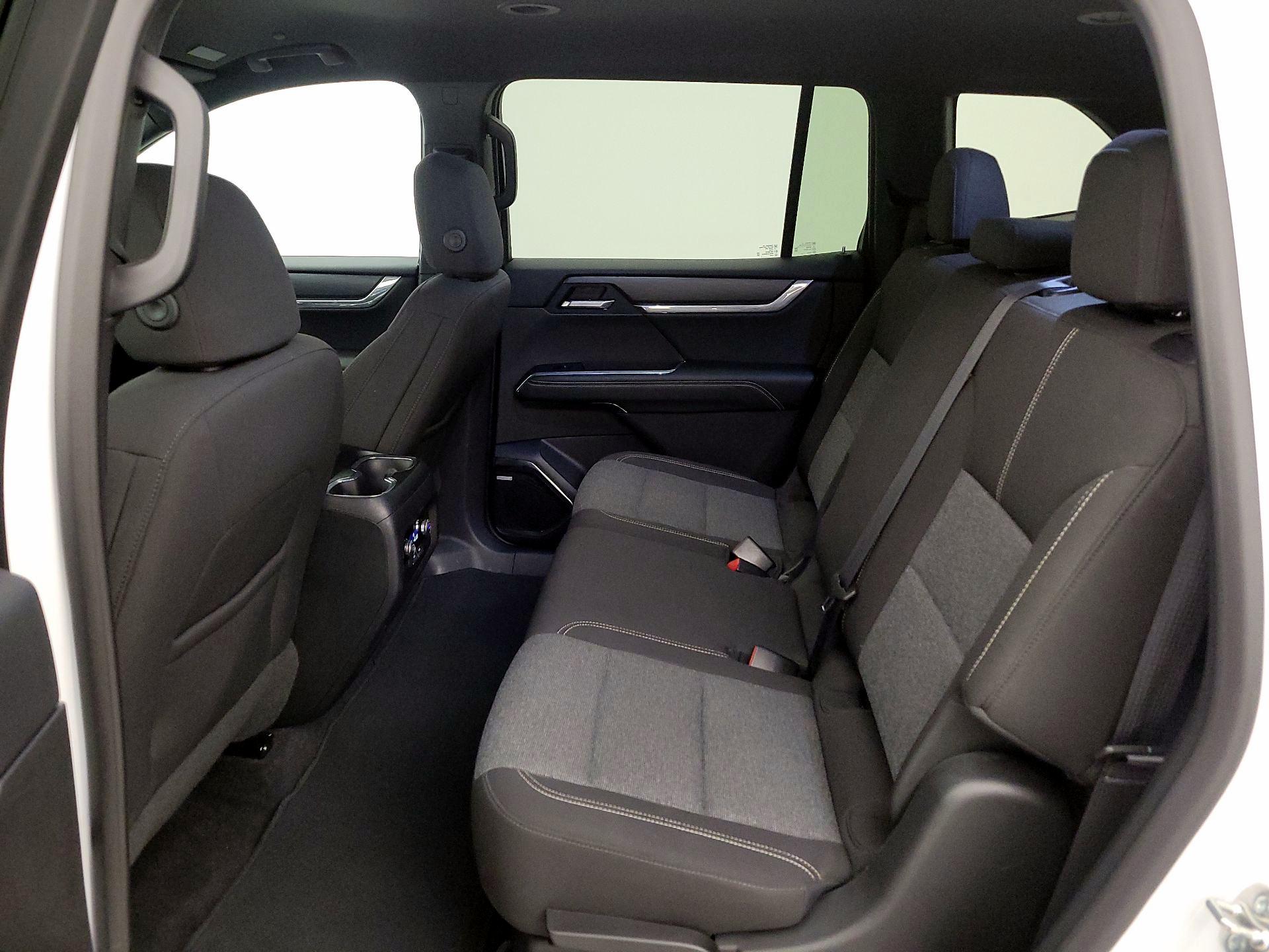 Thumbnail: 2025 GMC Acadia - 20