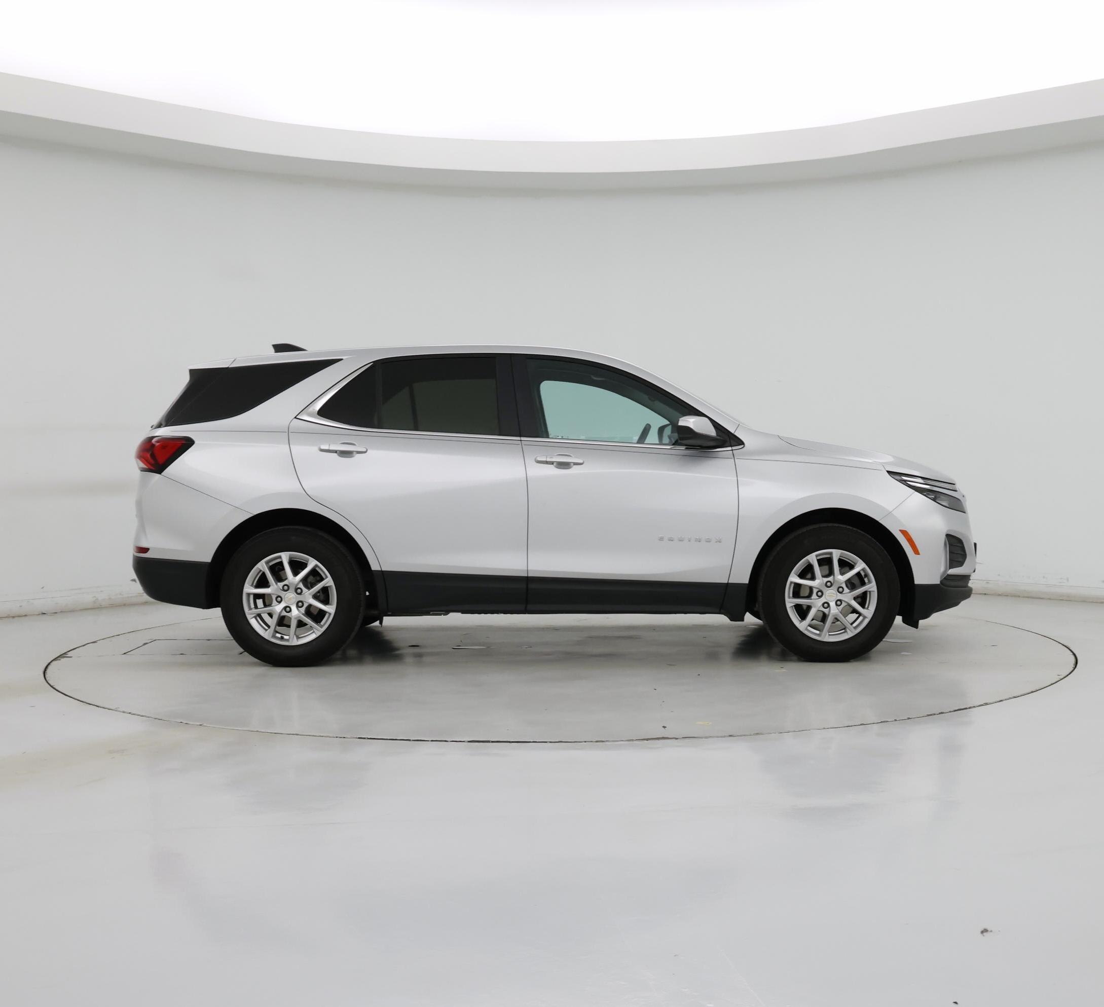 Thumbnail: 2022 Chevrolet Equinox - 7