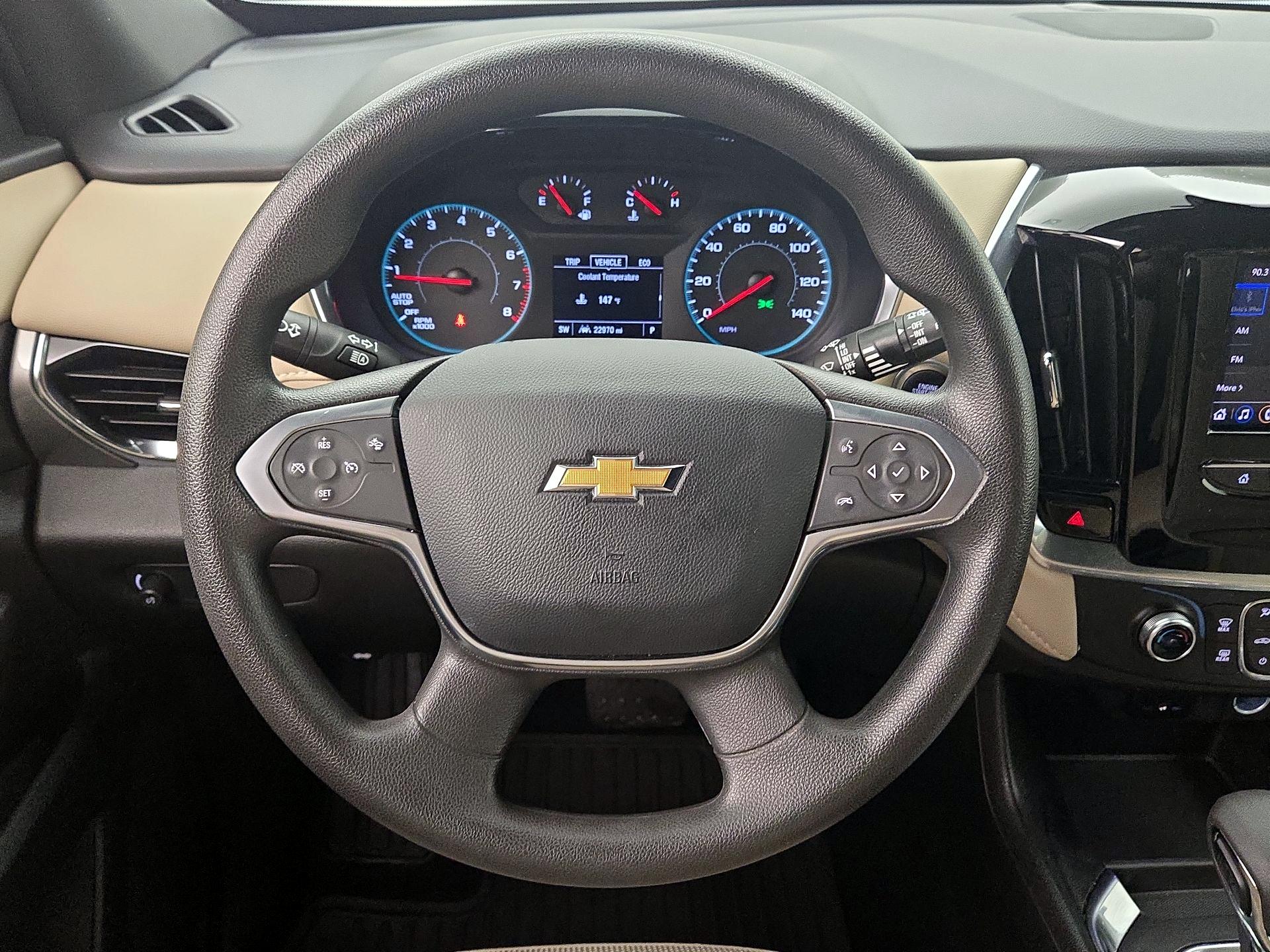 Thumbnail: 2023 Chevrolet Traverse - 10