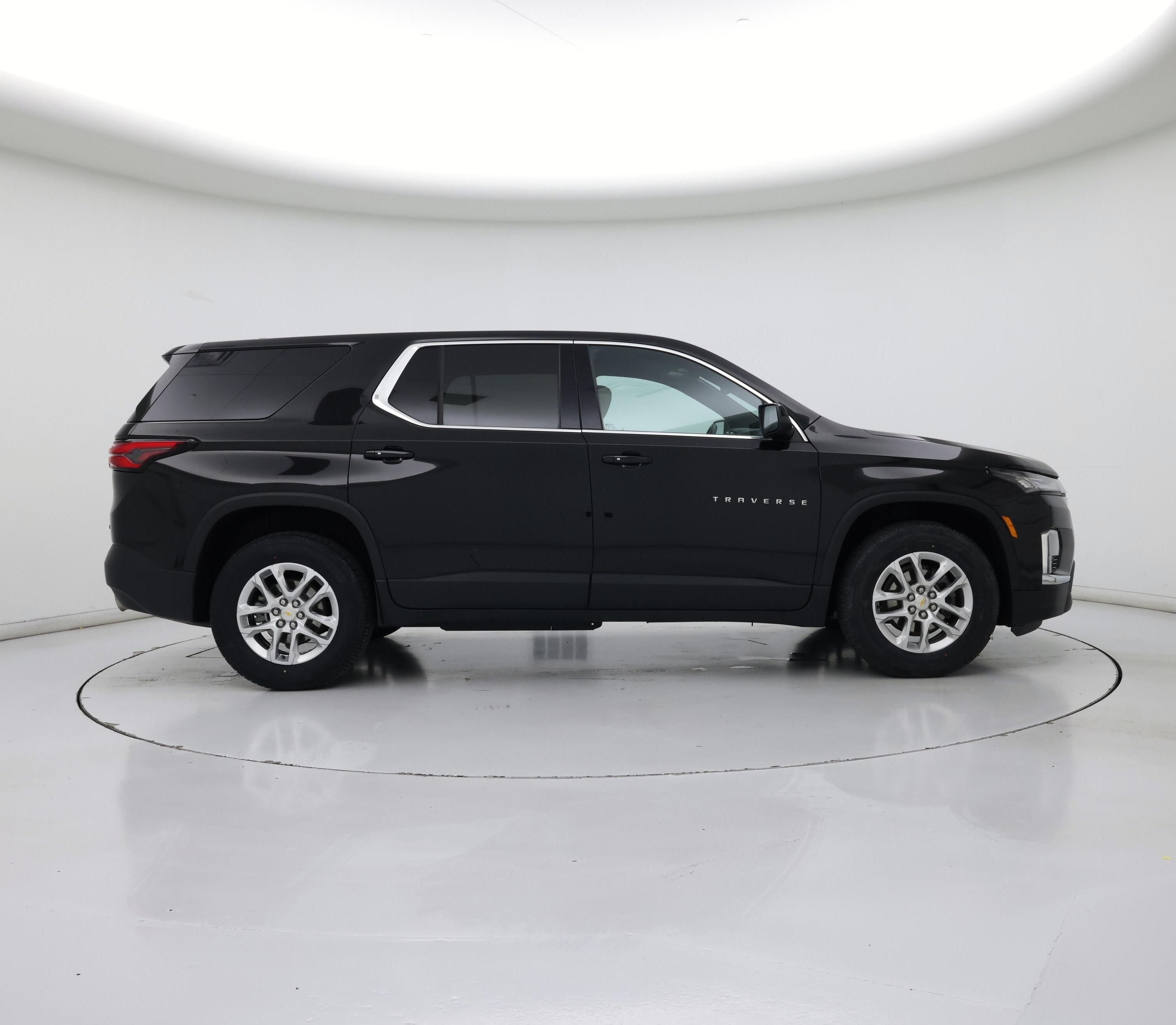 Thumbnail: 2023 Chevrolet Traverse - 7