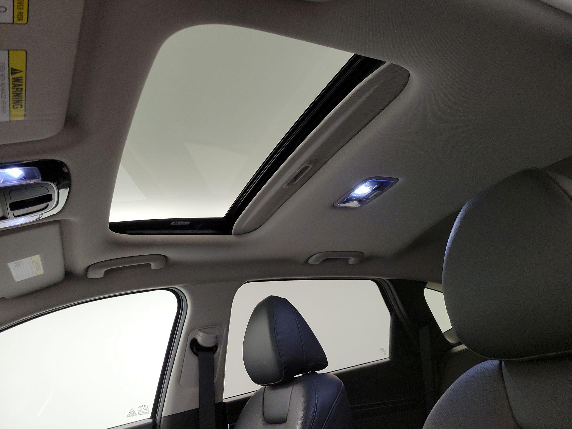 Thumbnail: 2023 Hyundai Tucson - 19