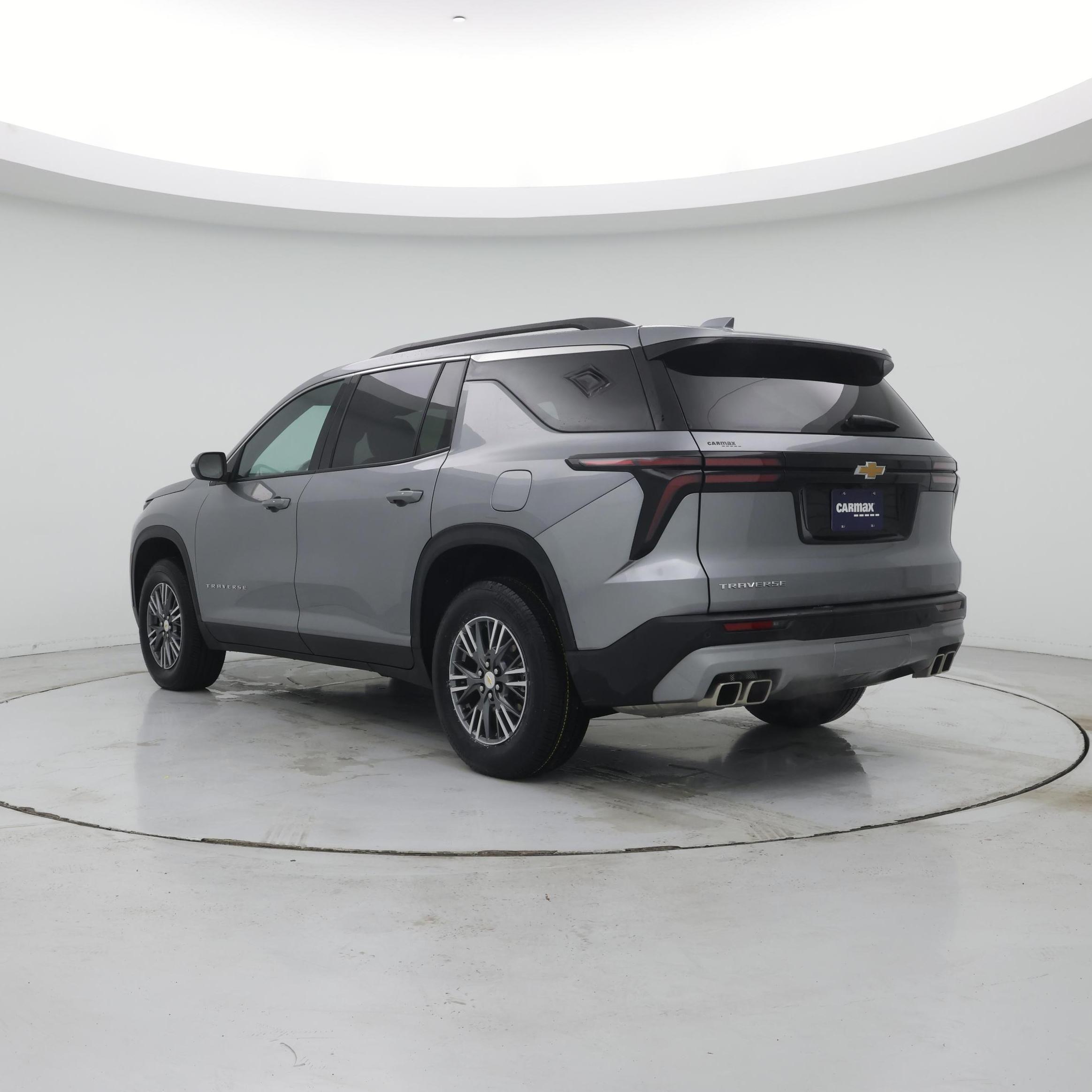 Thumbnail: 2025 Chevrolet Traverse - 2