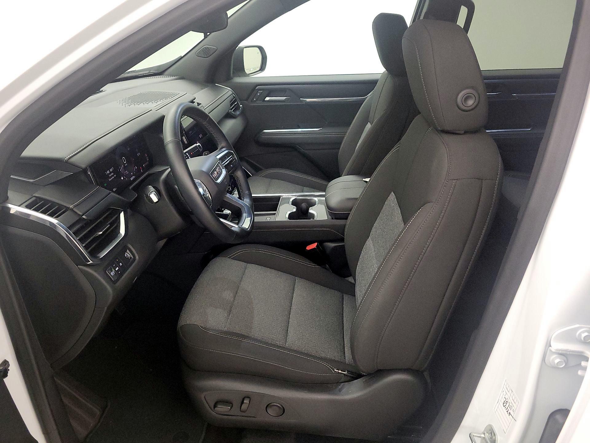 Thumbnail: 2025 GMC Acadia - 11