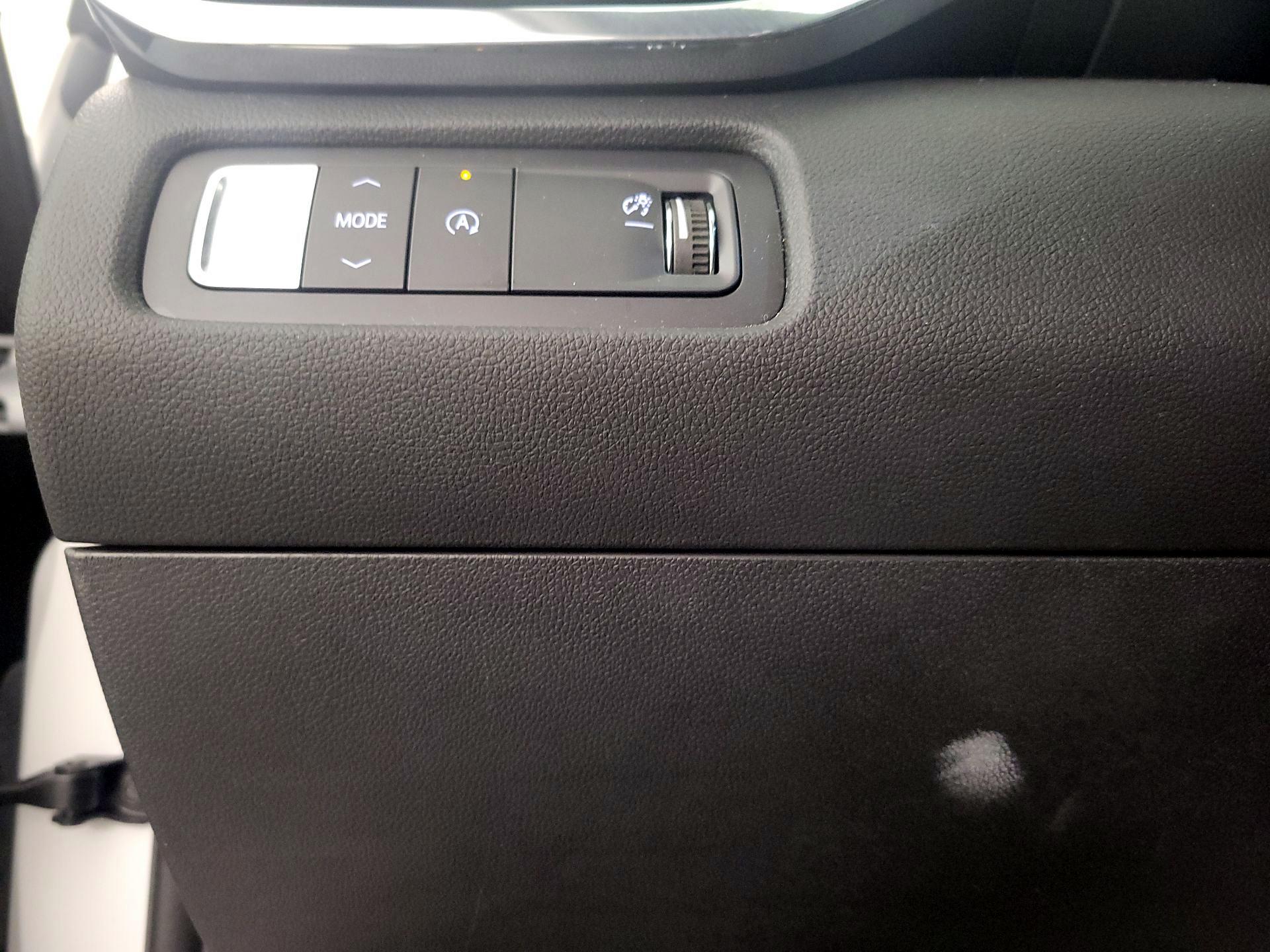 Thumbnail: 2025 GMC Acadia - 13