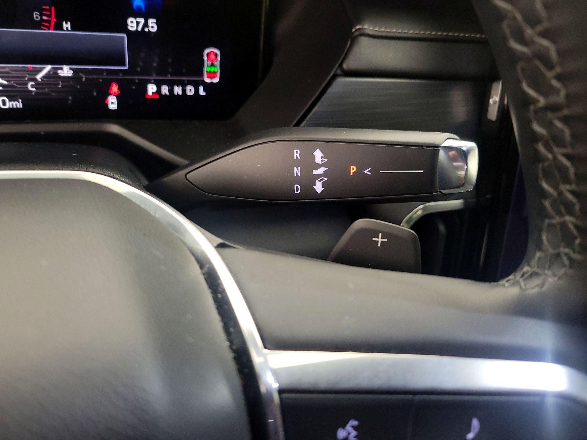 Thumbnail: 2025 GMC Acadia - 17