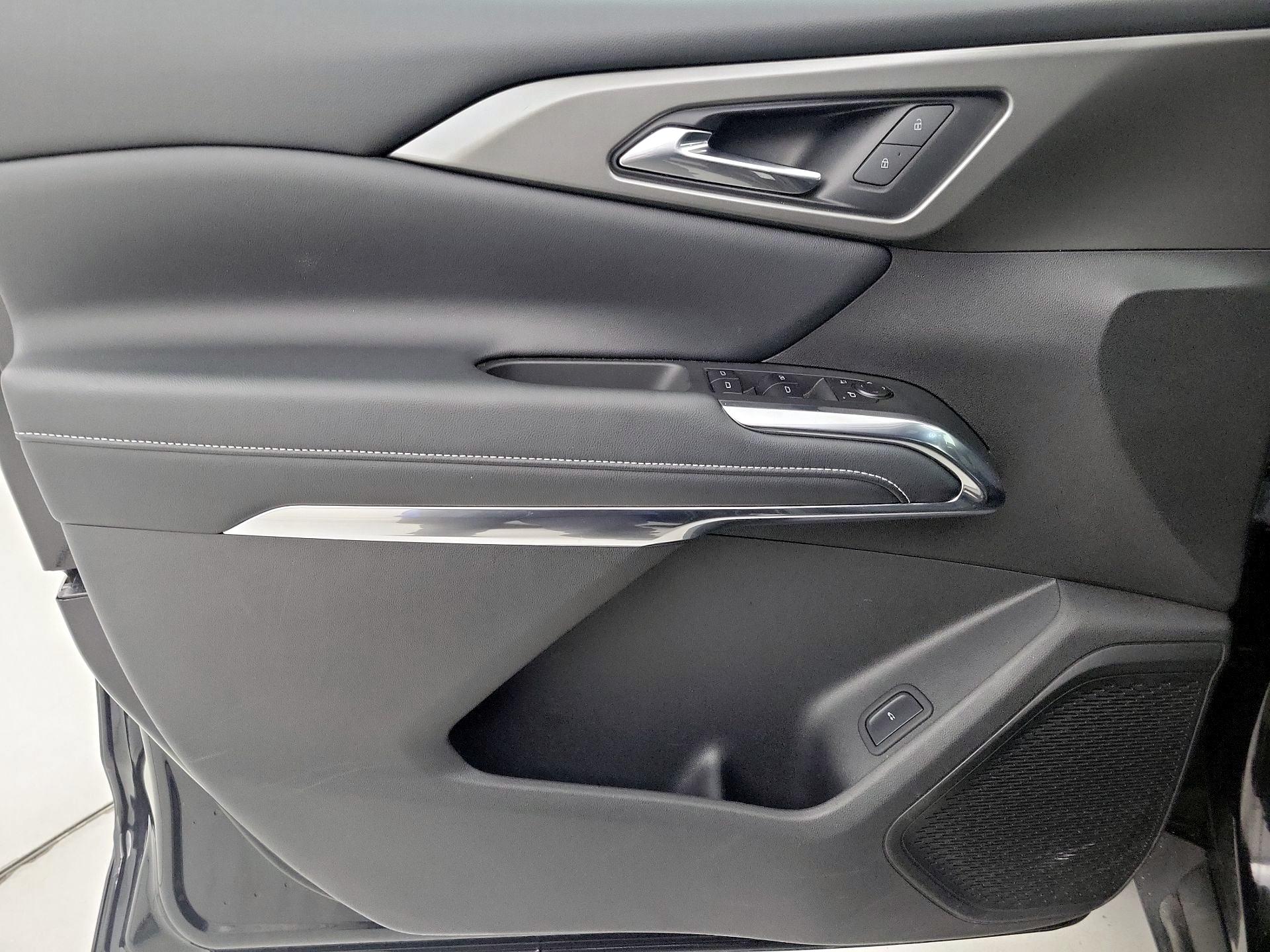 Thumbnail: 2025 Chevrolet Traverse - 12