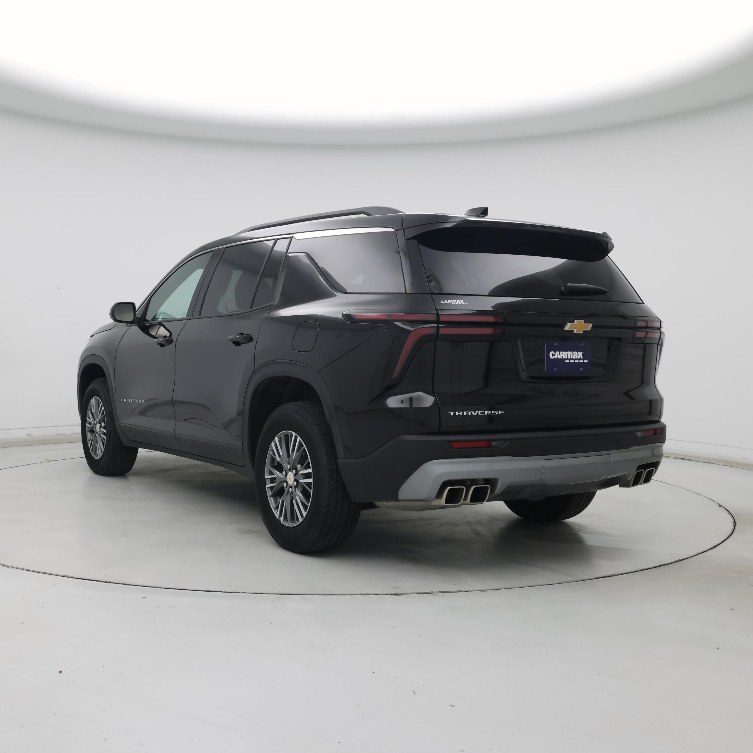 Thumbnail: 2025 Chevrolet Traverse - 2