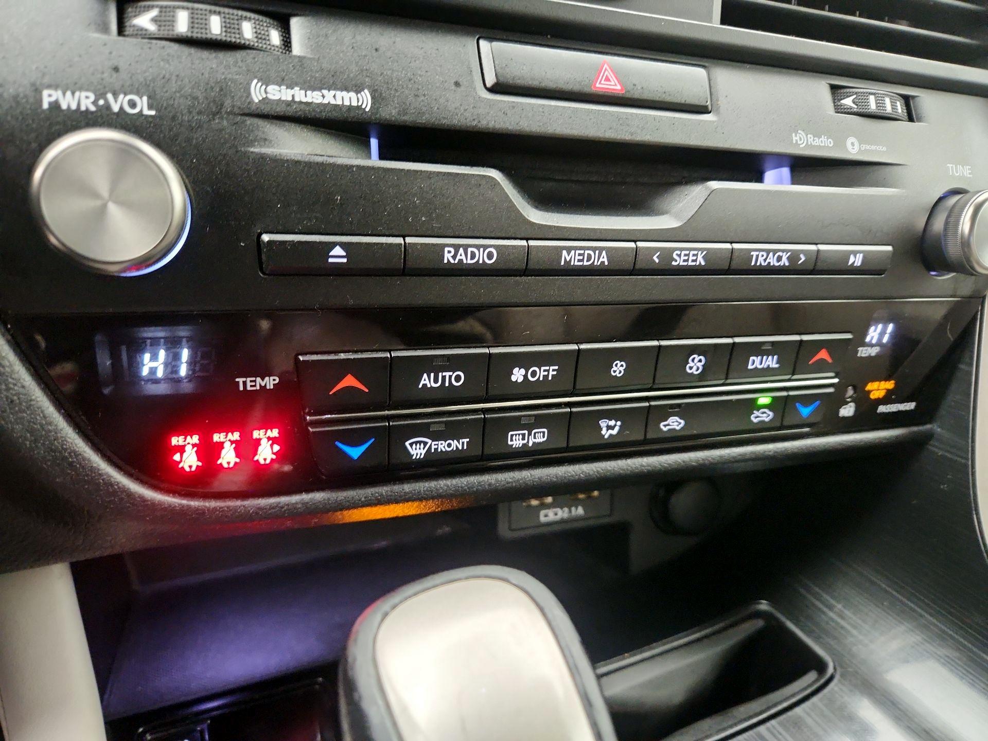 Thumbnail: 2021 Lexus RX - 16