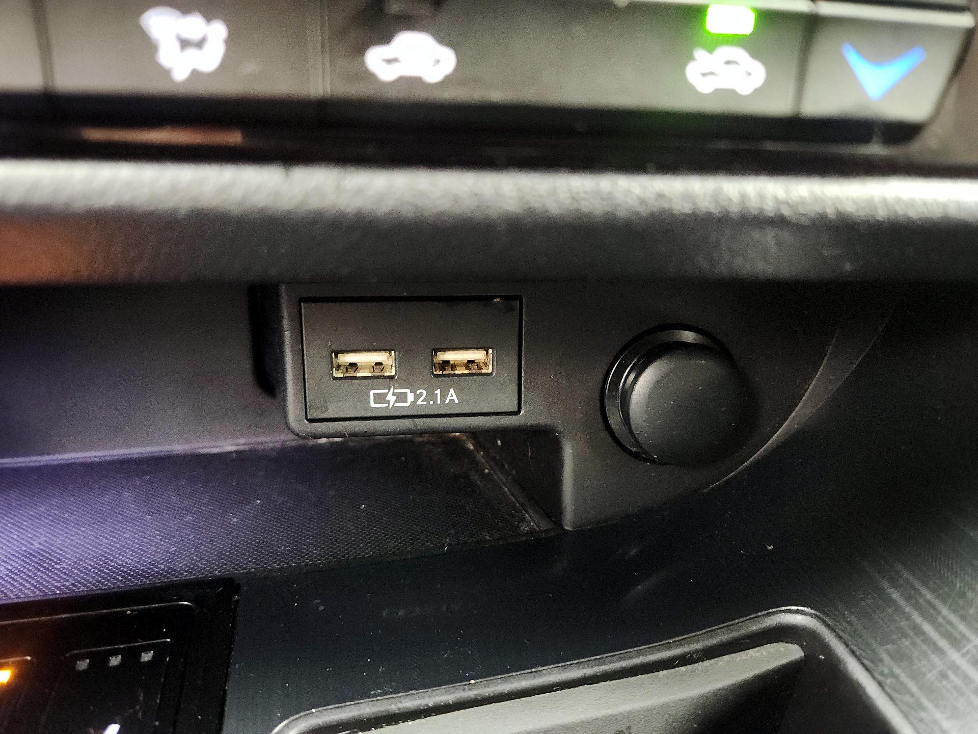 Thumbnail: 2021 Lexus RX - 18