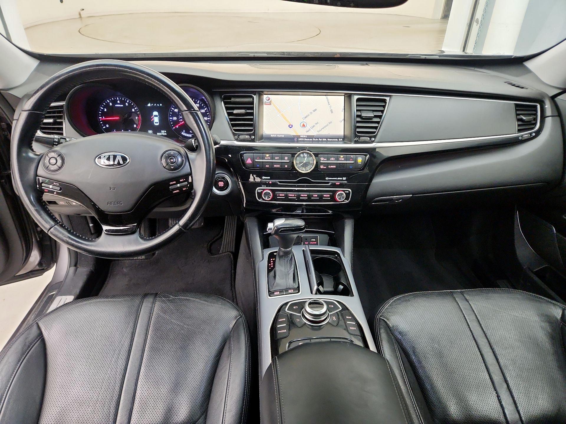 Thumbnail: 2015 Kia K900 - 9