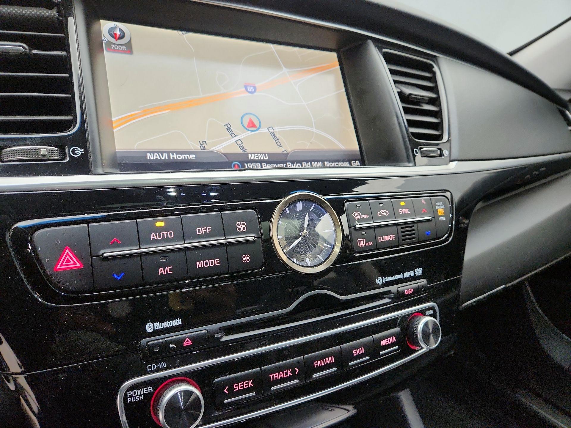 Thumbnail: 2015 Kia K900 - 17