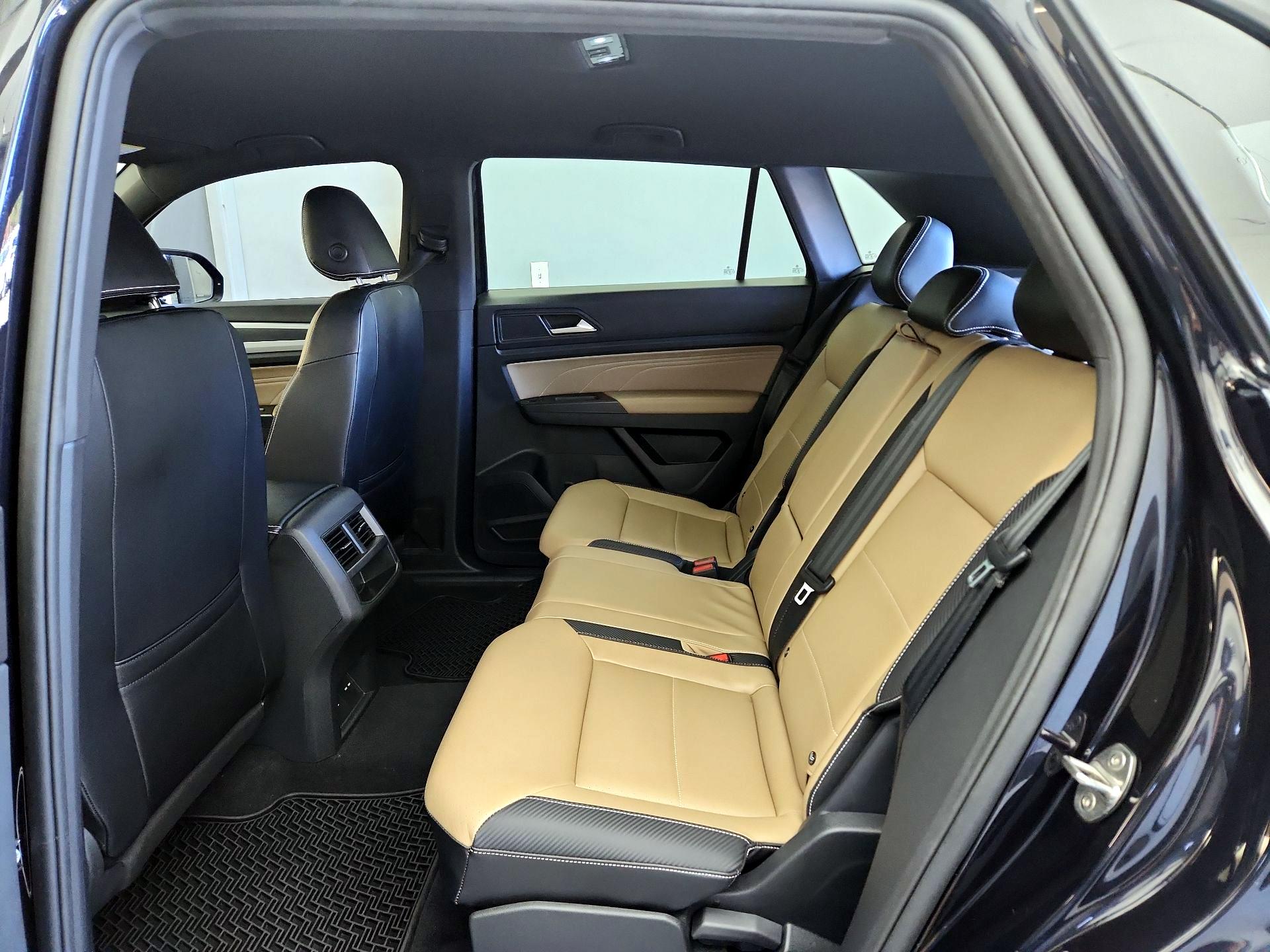 Thumbnail: 2022 Volkswagen Atlas - 19