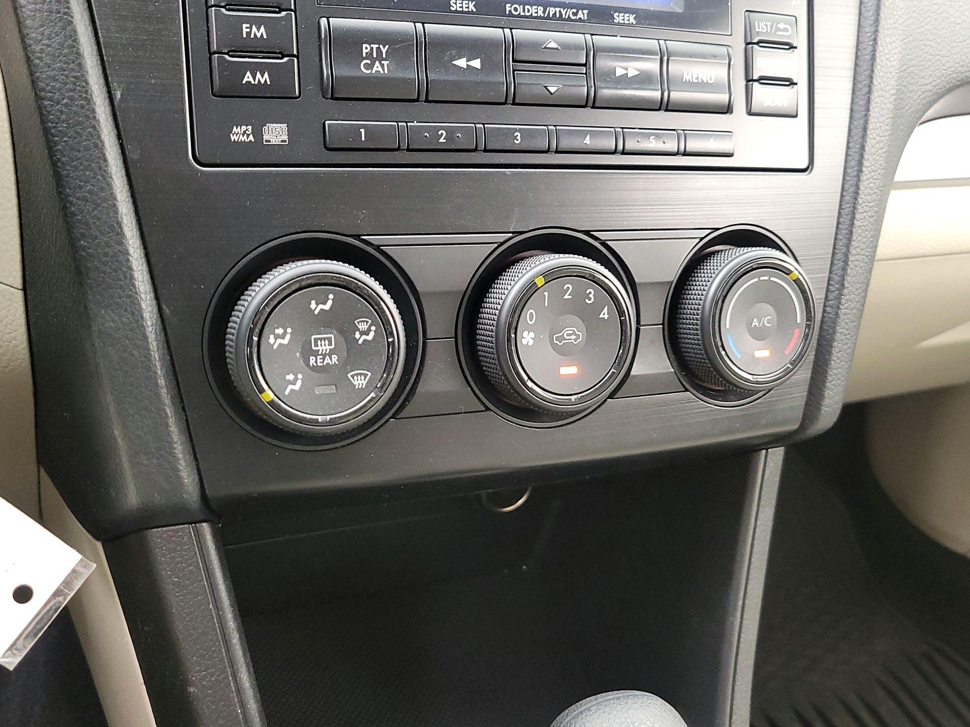 Thumbnail: 2014 Subaru XV Crosstrek - 15